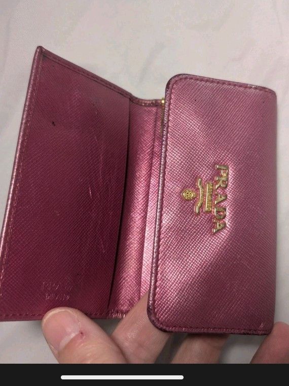 Prada Authentic Prada Metallic Key Wallet Size ONE SIZE - 5 Thumbnail