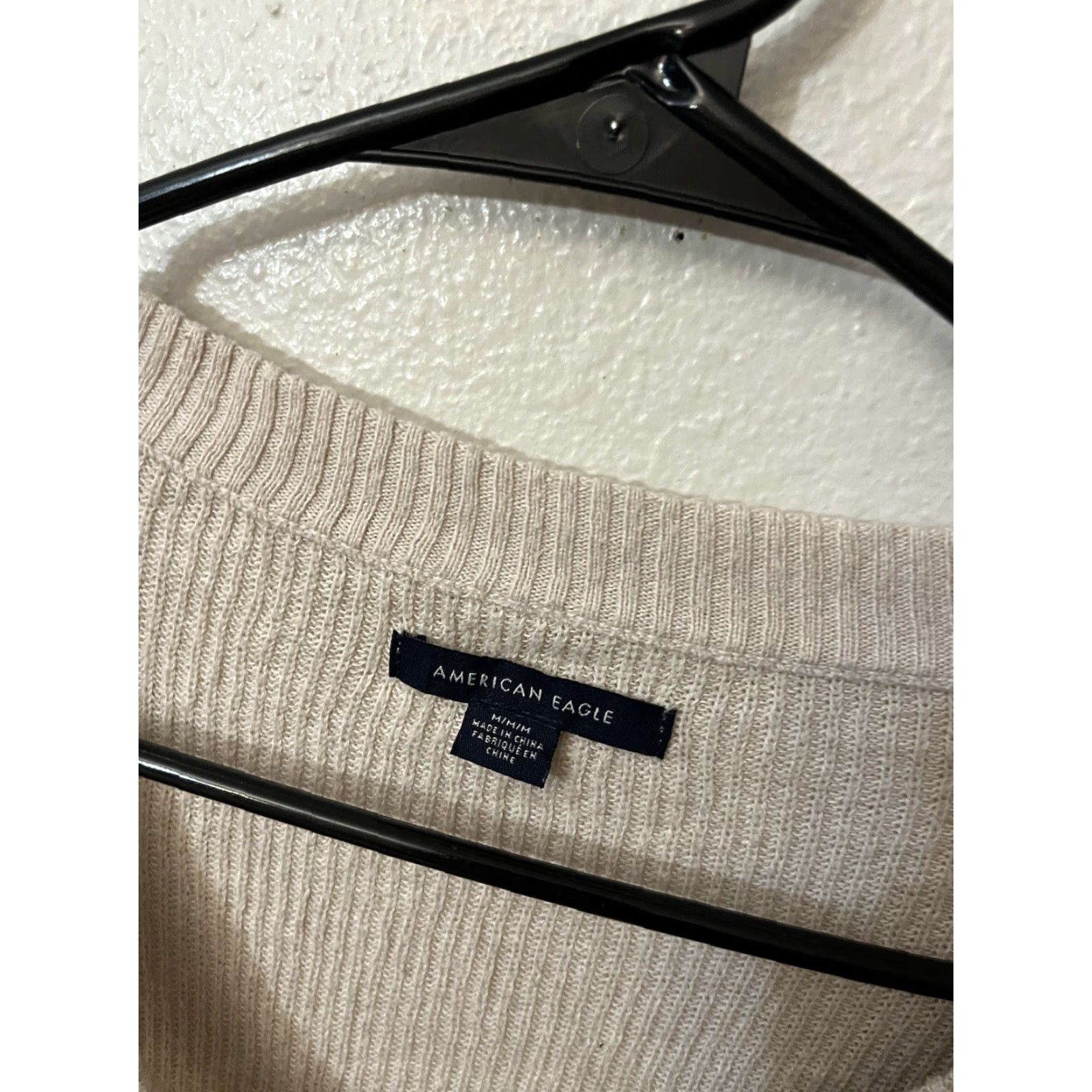American Eagle Outfitters American Eagle Outfitters Henley Sweater Women Medium Beige Nubby Textured Knit Casual Preppy Fall Winter Womens Size M / US 6-8 / IT 42-44 - 3 Thumbnail