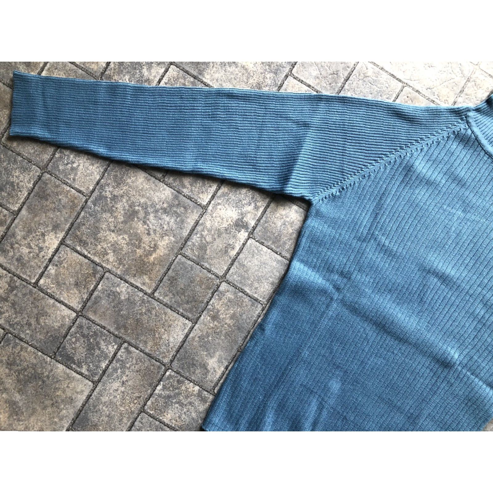 Vintage NWT Signature Expressions Womens Turtleneck Sweater Size S Blue Cotton Acrylic Pullover Long Sleeve Classic Preppy Fashion Pickups? Size S / US 4 / IT 40 - 5 Thumbnail