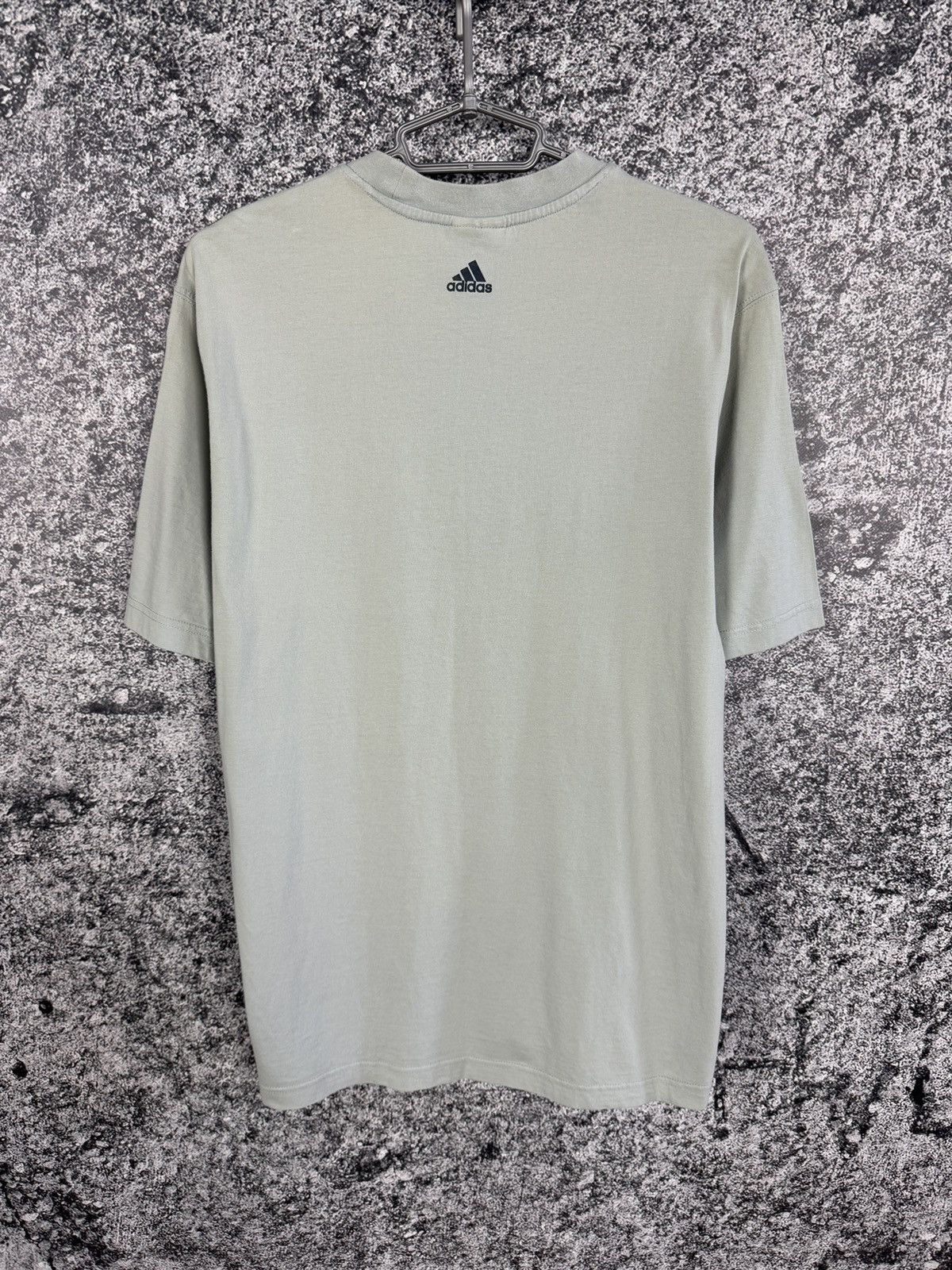 Adidas Men’s Adidas Vintage 90s T-Shirt Big Logo Retro Size L Size US L / EU 52-54 / 3 - 10 Thumbnail