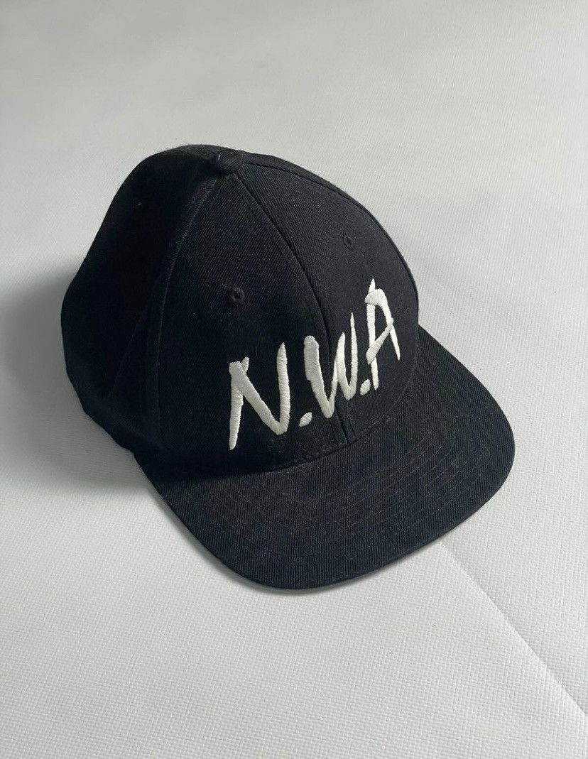Band Tees Vintage 90s N.W.A og hat cap ice cube dr. Dre Size ONE SIZE - 1 Thumbnail