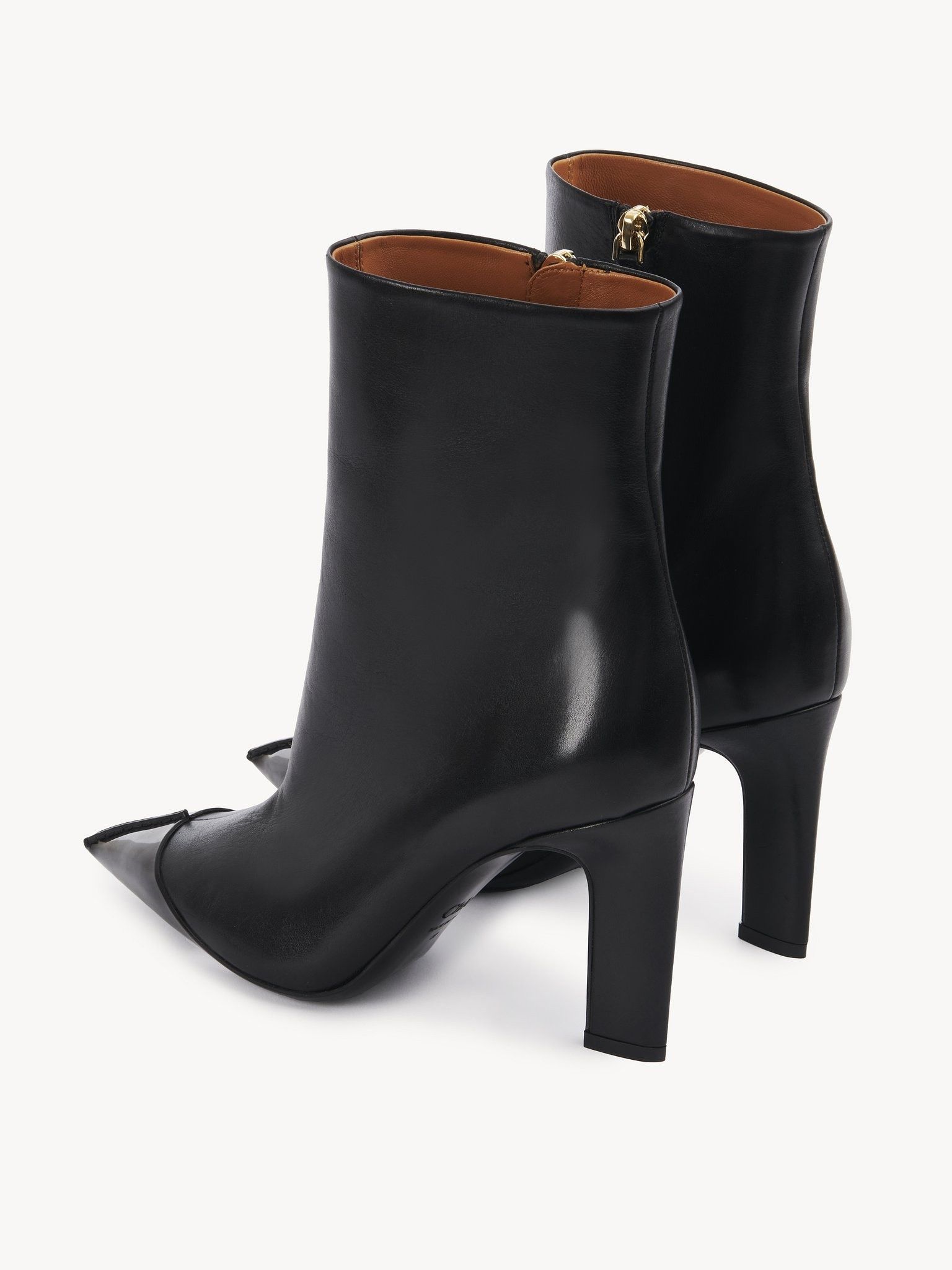 o1loc1c11025 Jade Ankle Boots in Black