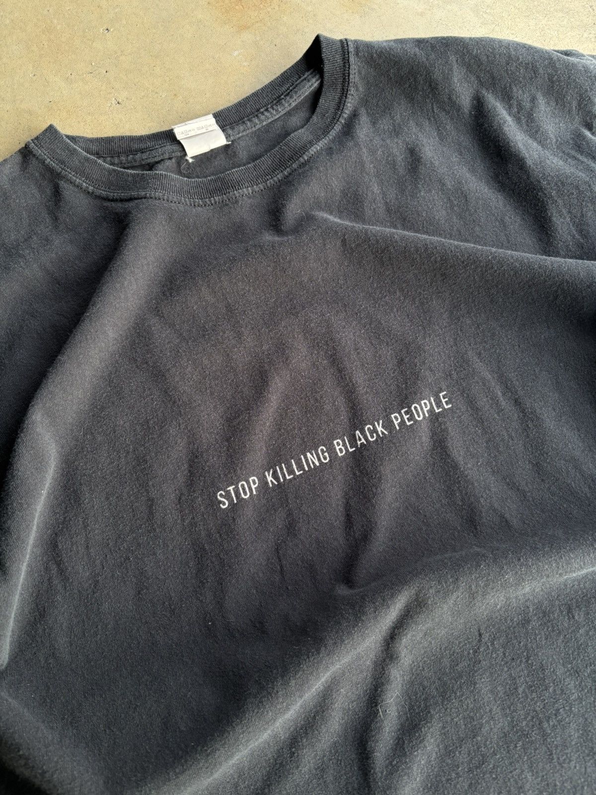 Designer × Vintage Crazy "Stop Killing Black People" Controversy Boxy Faded Tee Size US L / EU 52-54 / 3 - 3 Thumbnail
