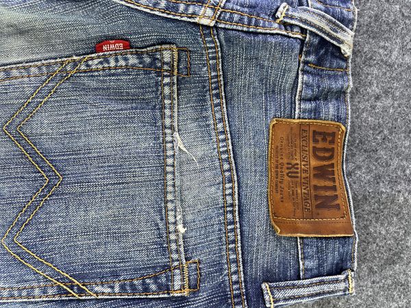 Edwin Vintage Edwin 404 XV Distressed Jeans Baggy Denim - J942