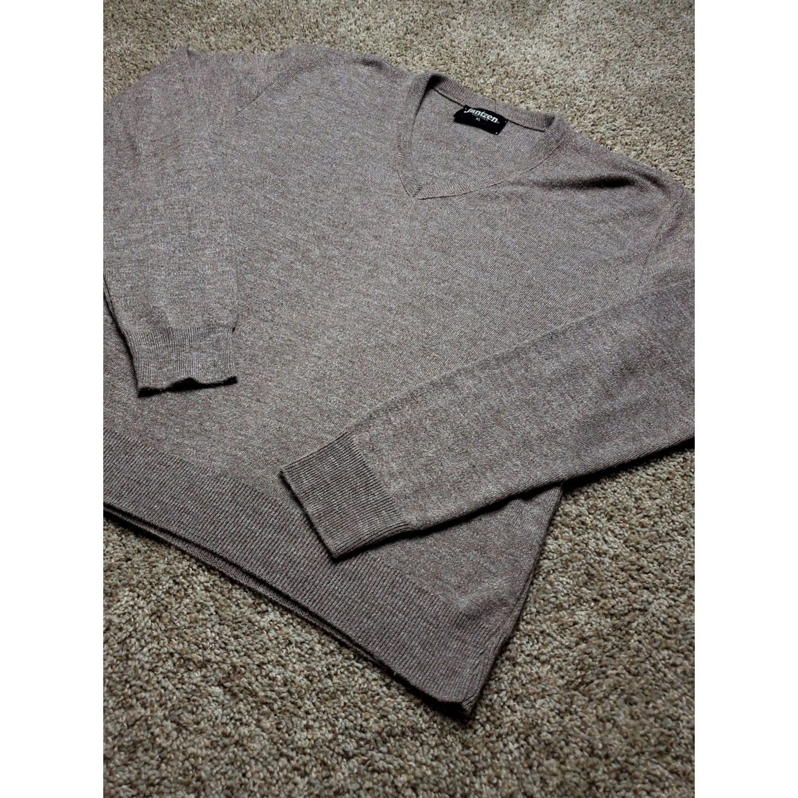 Jantzen VINTAGE Jantzen Knit Sweater XL Mens Brown Long Sleeve V-Neck USA Made Size US XL / EU 56 / 4 - 2 Thumbnail