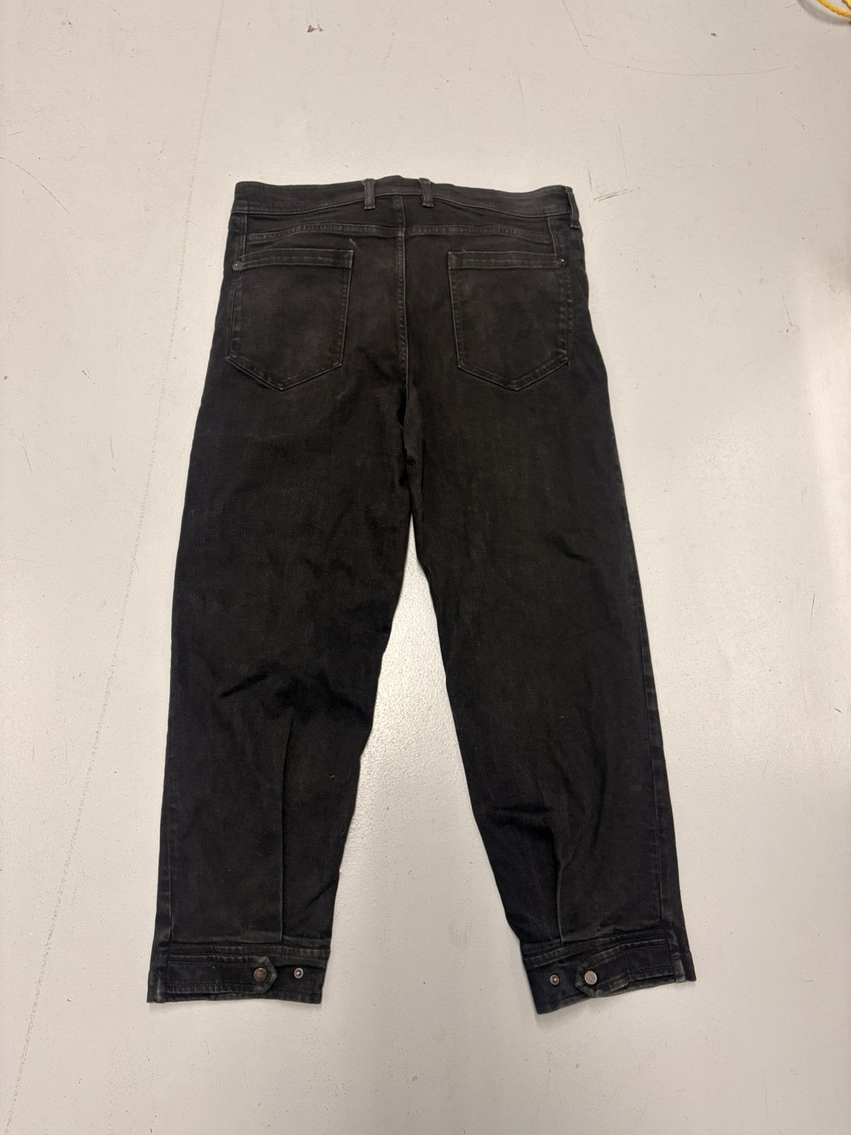 Neil Barrett Neil Barrett Fireman Loose Cargo Jeans - Black Denim Size 33 Size US 33 - 8 Thumbnail