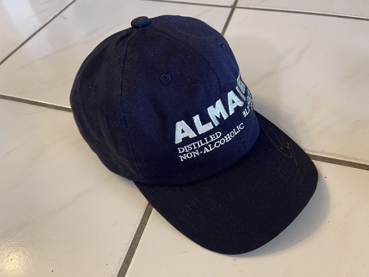 Formula 1 LEWIS HAMILTON Signed Cap Hat Almave Tequila Ferrari Size ONE SIZE - 2 Thumbnail