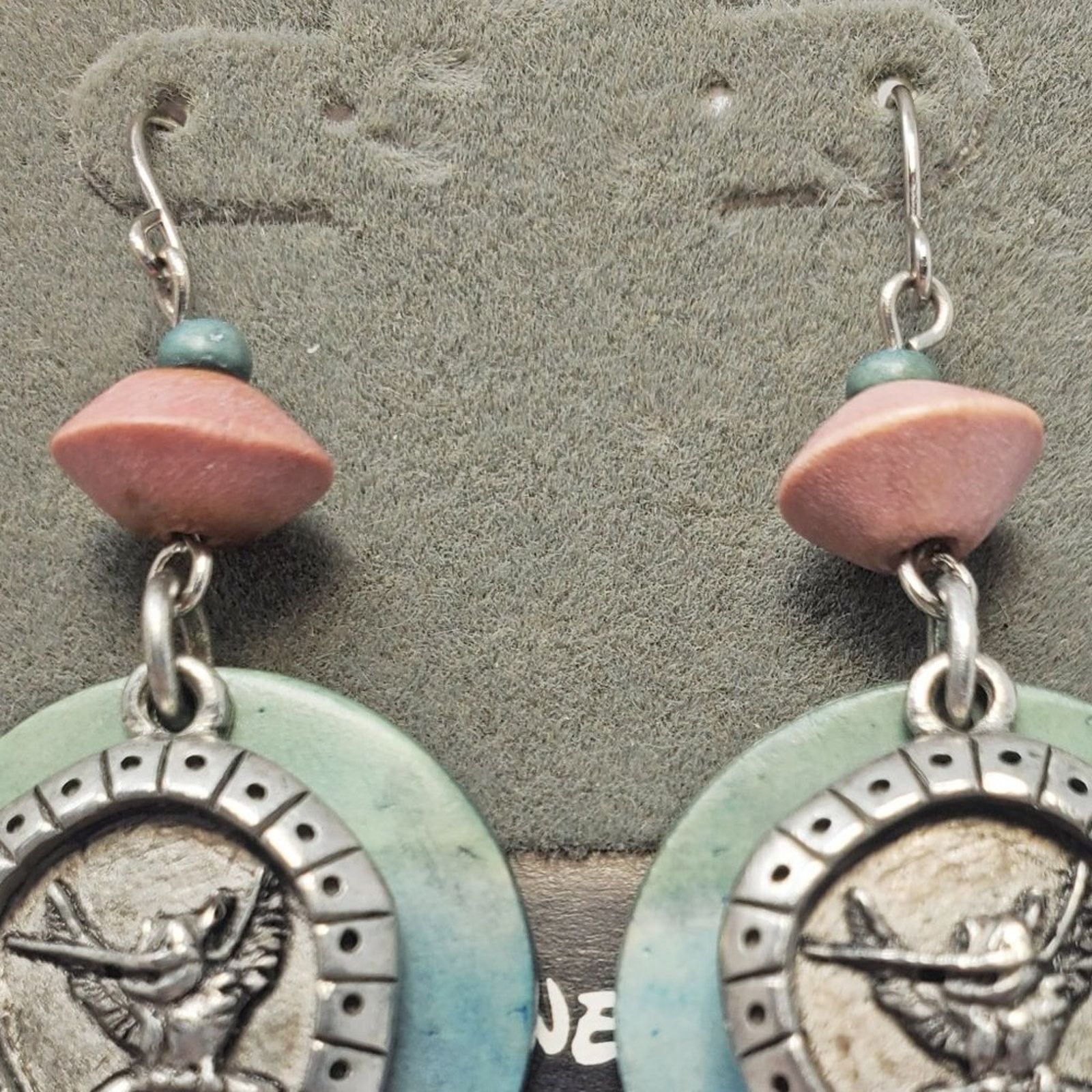 Disney Pocahontas Renaissance Disney Earrings - Flint! NWT RARE Size ONE SIZE - 3 Thumbnail
