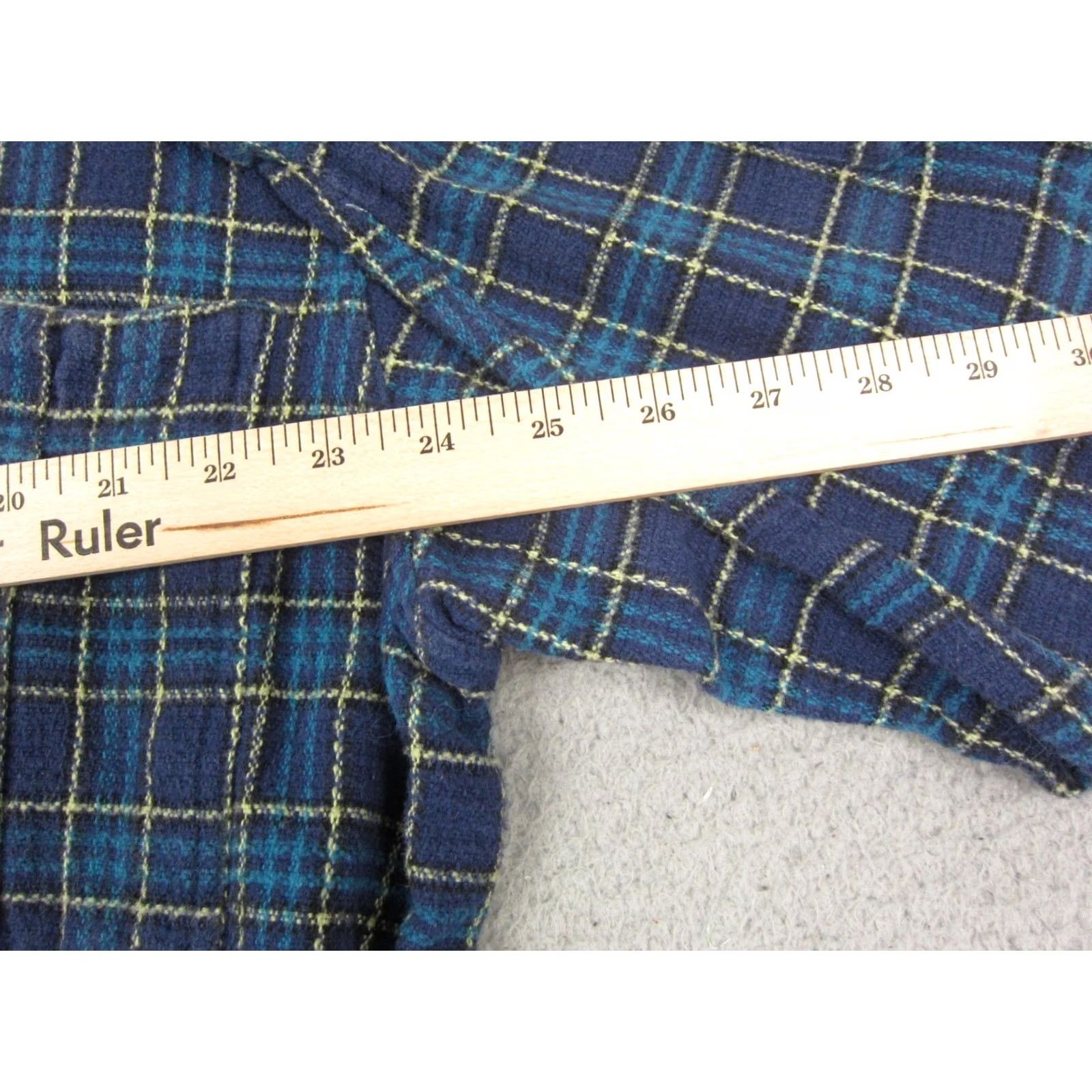 Levi's Vintage Levi's Shirt Mens Large Blue Plaid Flannel Silvertab Button Up Western Size US L / EU 52-54 / 3 - 7 Thumbnail