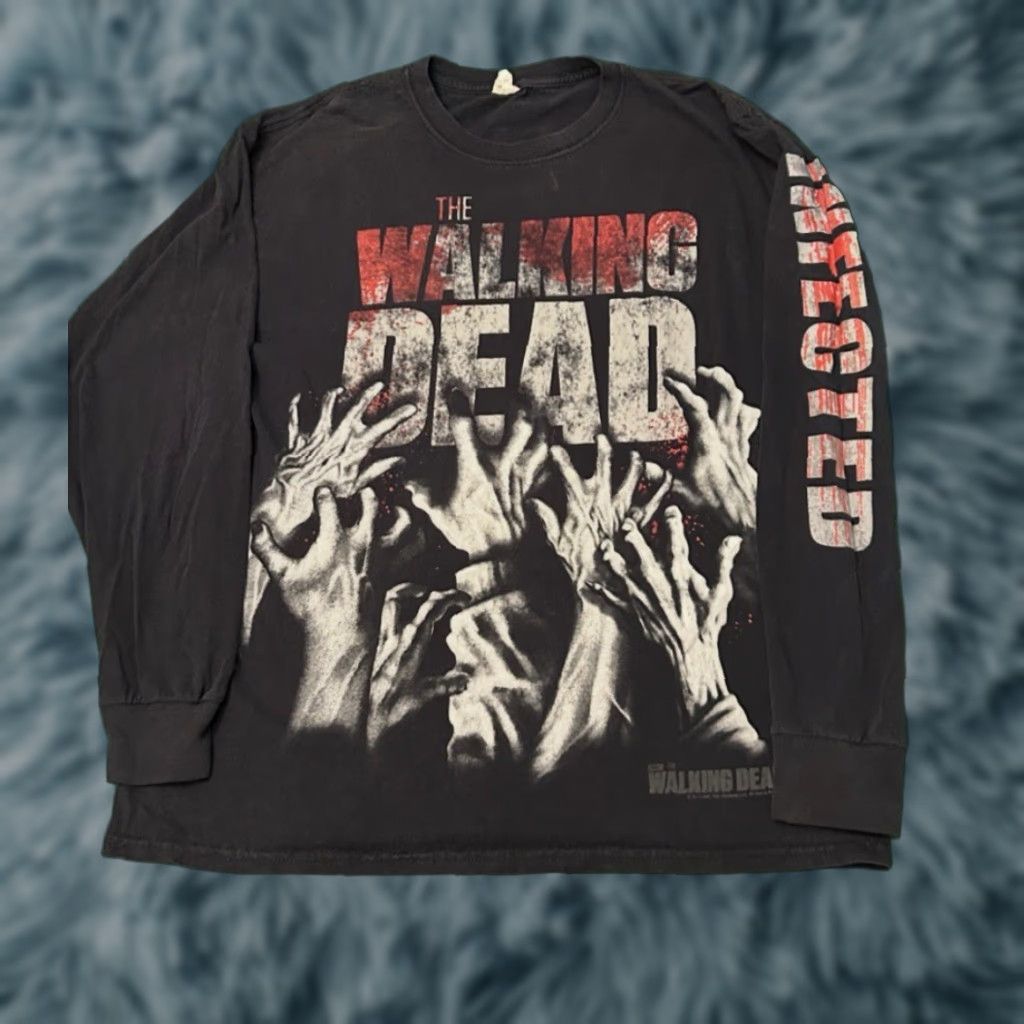 Gloverall VINTAGE The Walking Dead Zombie Infected All Over Long Sleeve 2013 Shirt Mens L Black Horror Movie Vintage Zombies Shirt Mens L Size US L / EU 52-54 / 3 - 1 Thumbnail