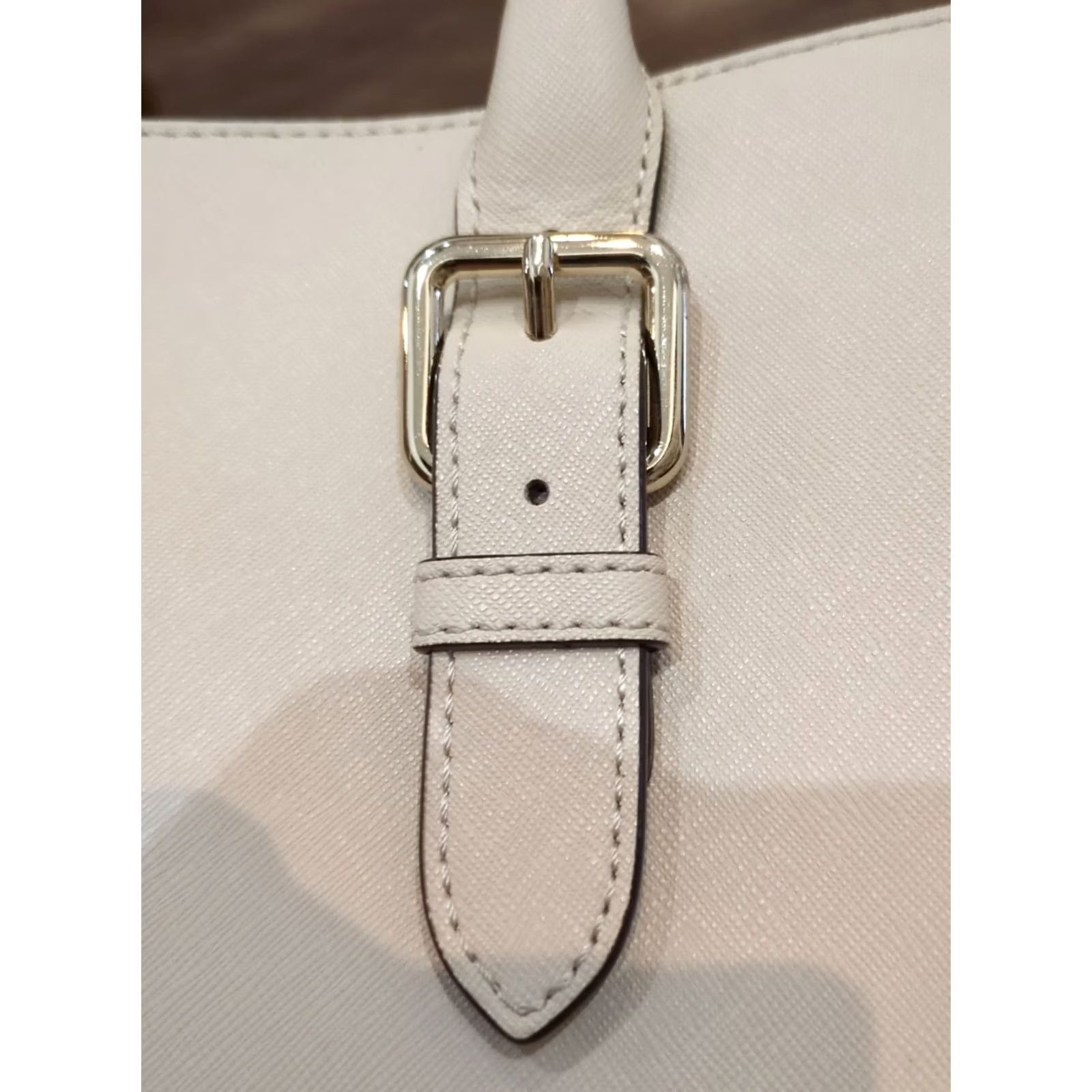 Vintage kate spade new york Cove Street Saffiano Leather Leather Tote bag Handbag Beige Large Women Size ONE SIZE - 4 Thumbnail