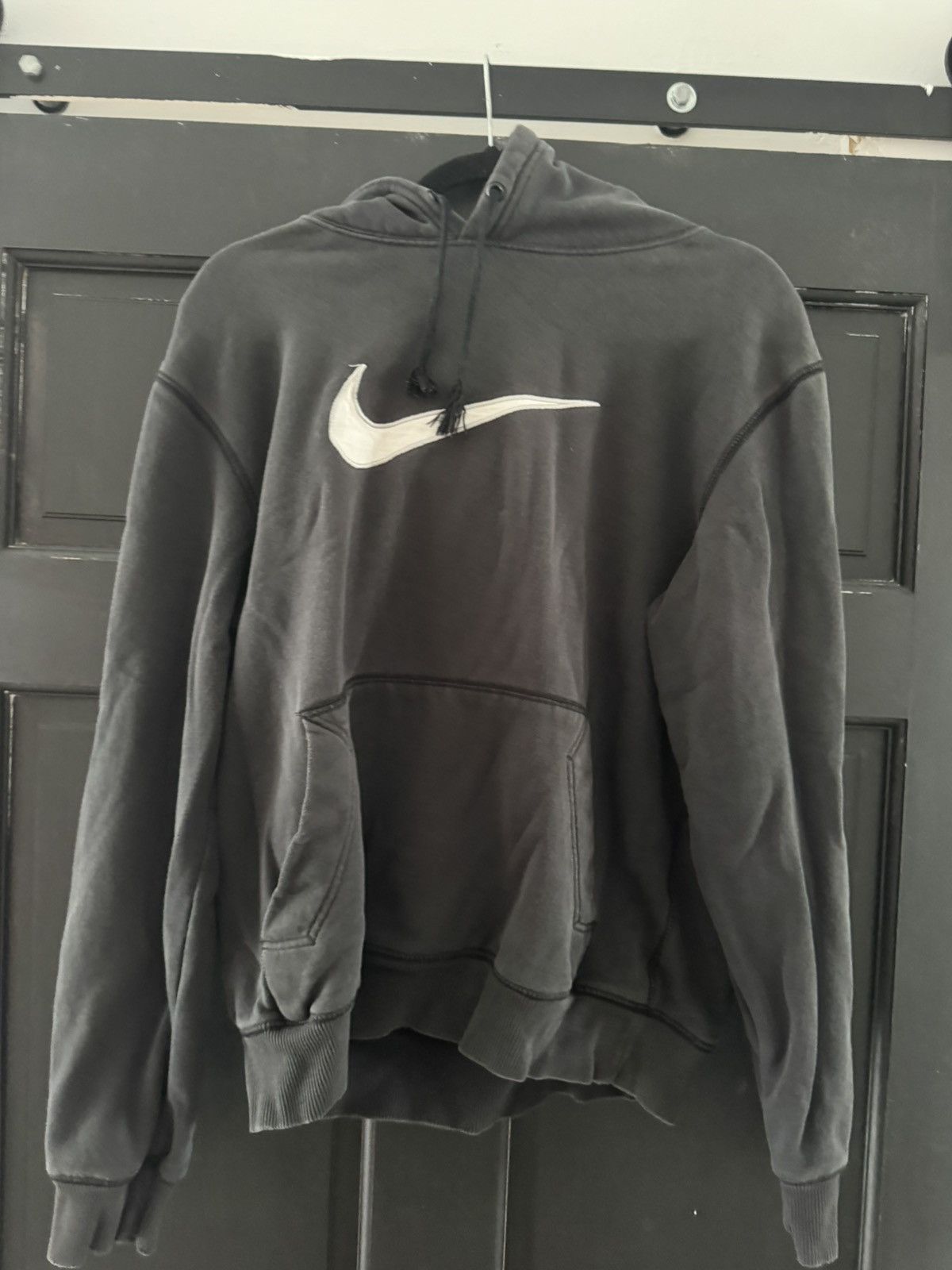 Nike Vintage Nike Mini Swoosh Faded Black Hoodie Size US L / EU 52-54 / 3 - 1 Thumbnail