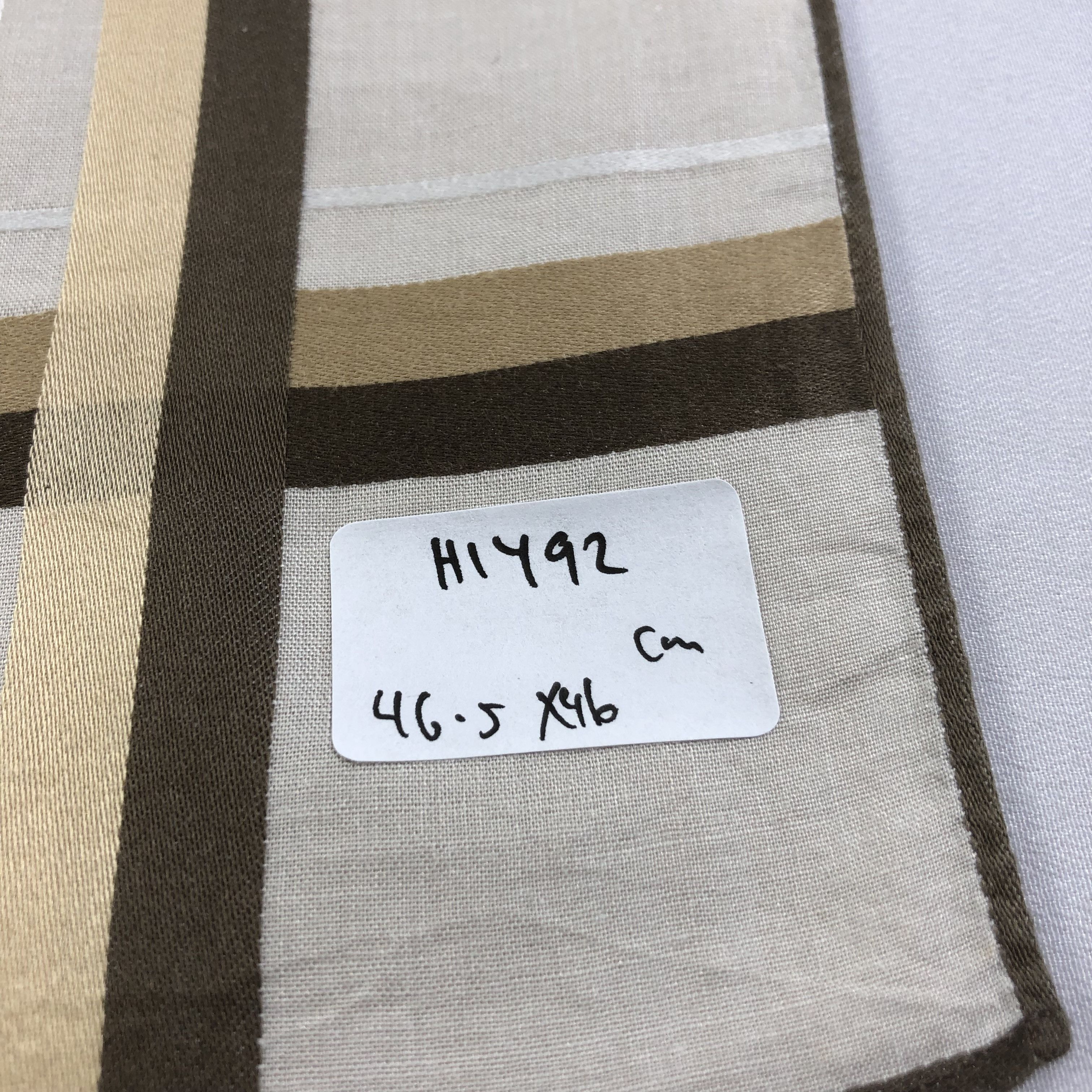 Pierre Balmain × Vintage Pierre Balmain Handkerchief Neckerchief Bandana H1492 Size ONE SIZE - 7 Thumbnail