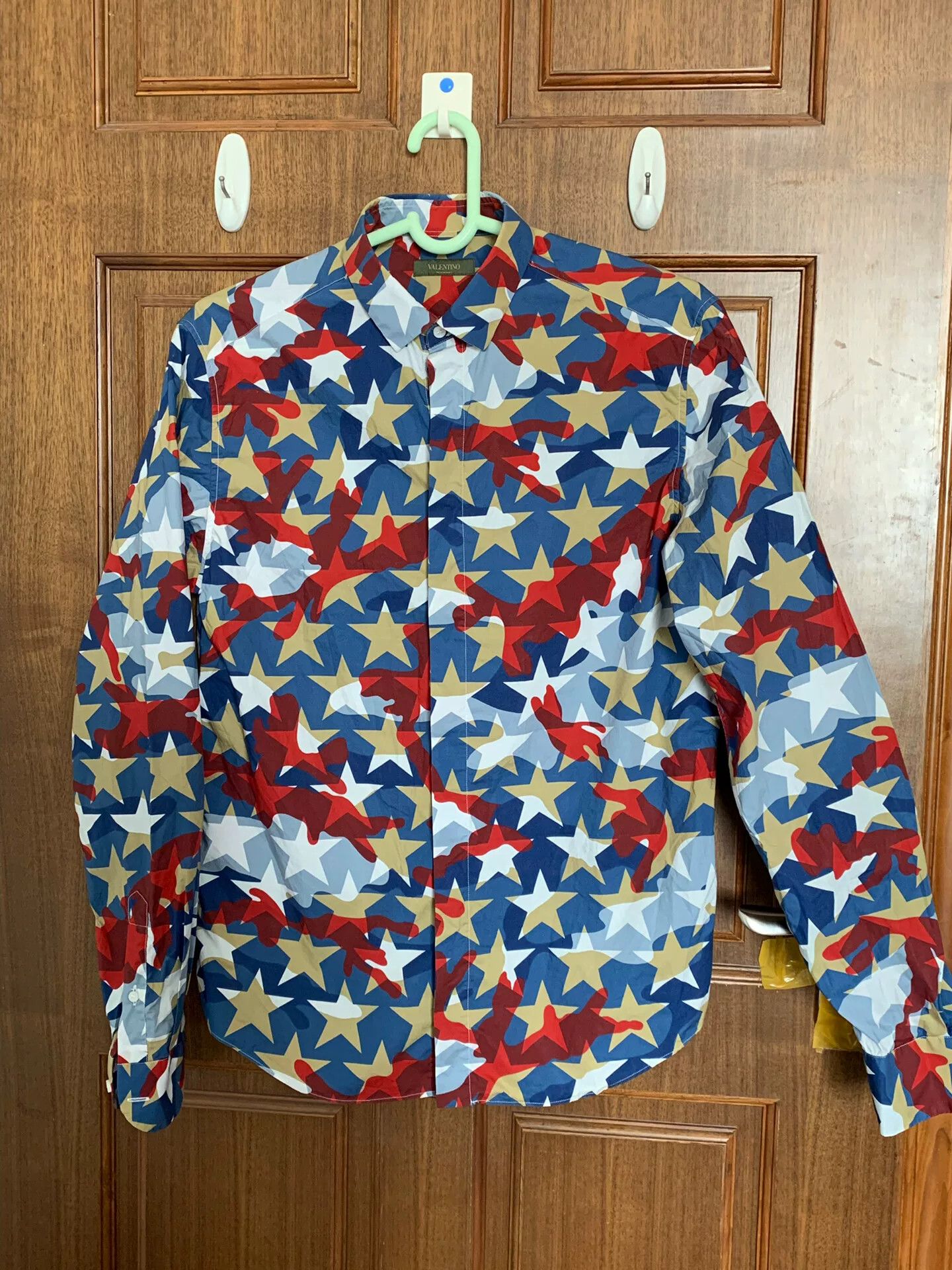 Valentino VALENTINO Star Print Runway Shirt Size US M / EU 48-50 / 2 - 1 Thumbnail