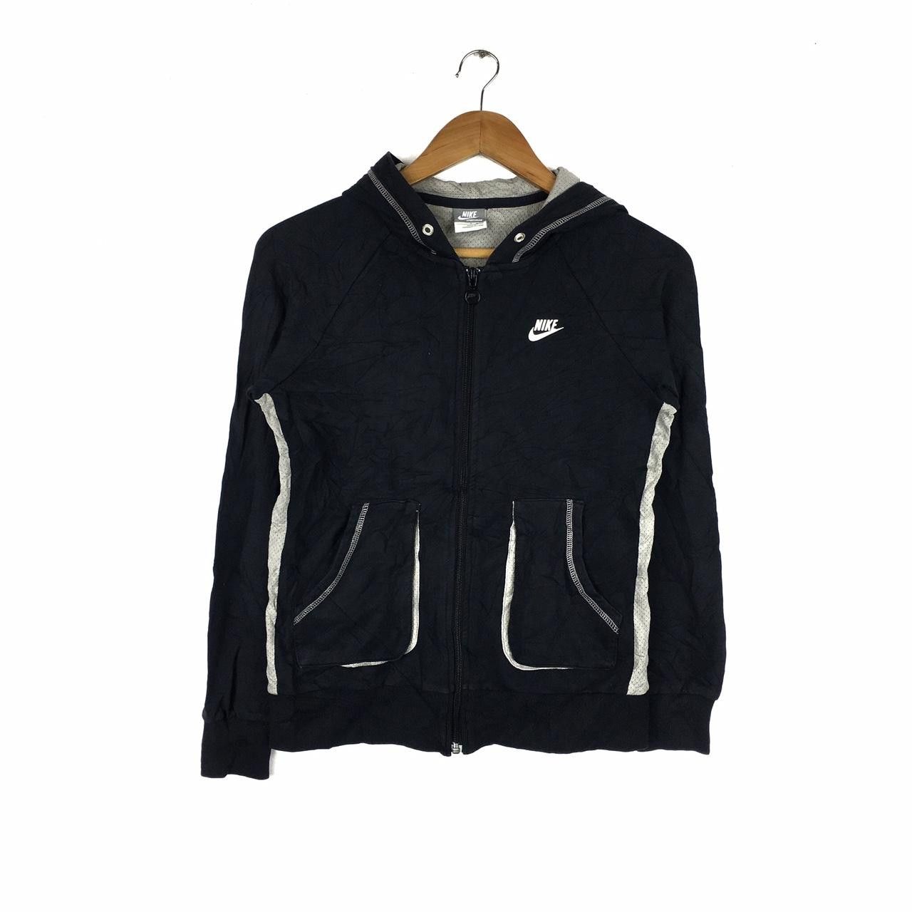 Nike Vintage NIKE Swoosh Logo Race Official Hoodie Black Medium Size US M / EU 48-50 / 2 - 1 Thumbnail