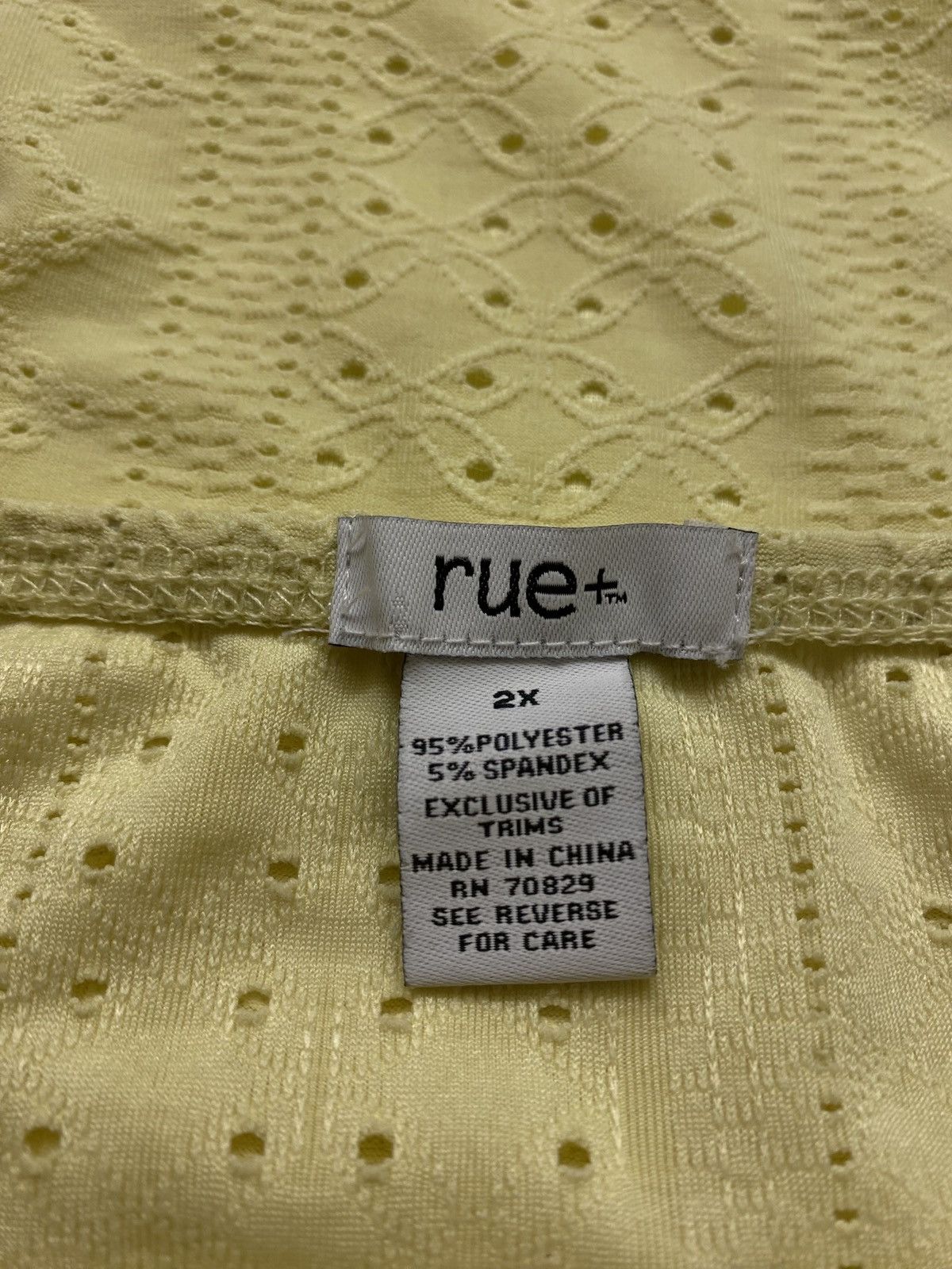 rue21 Lace Yellow Bodysuit Size XXL / US 16-18 / IT 52-54 - 5 Thumbnail