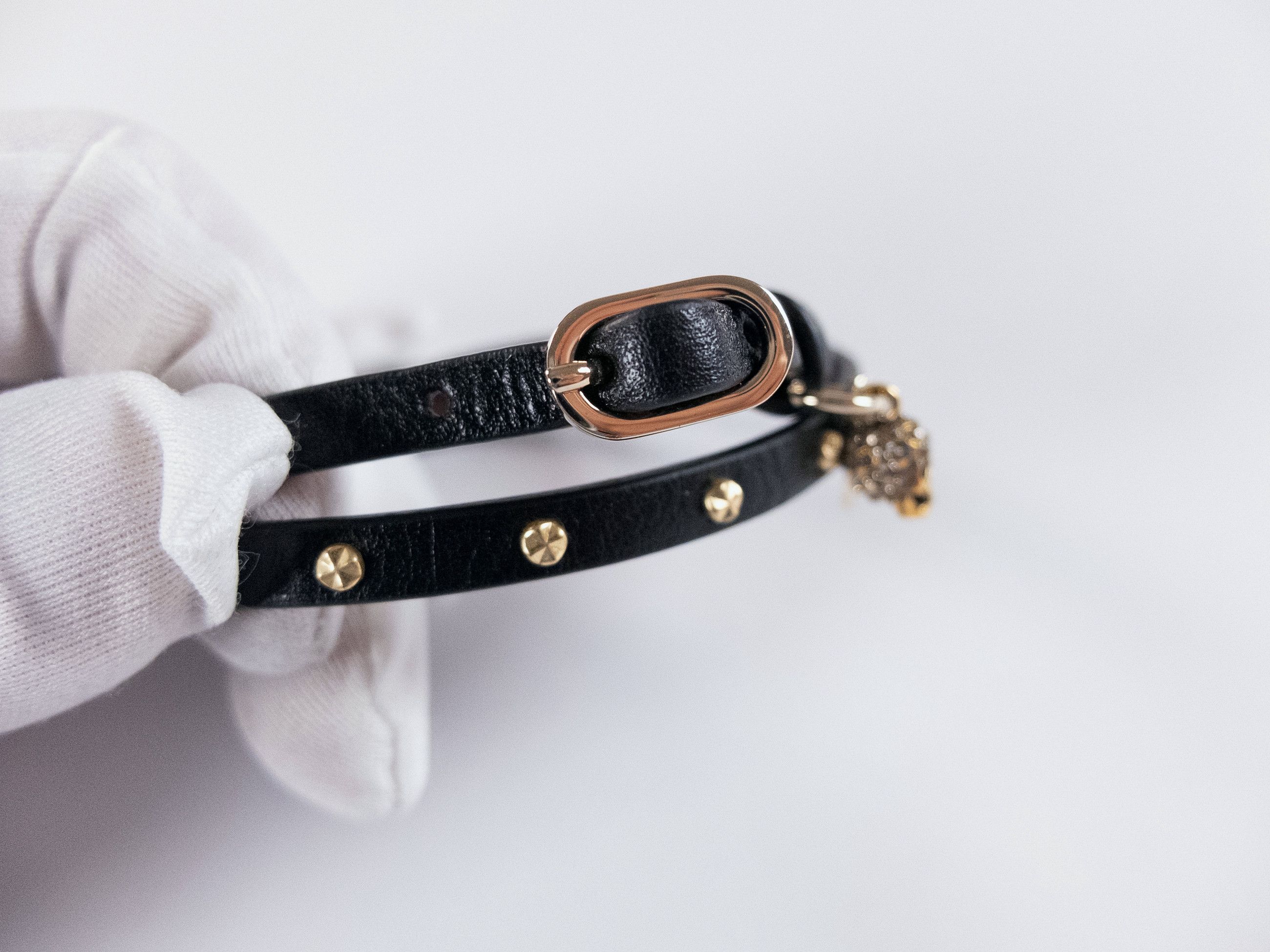 Alexander McQueen ALEXANDER MCQUEEN black 3x wrap studded leather bracelet q Size ONE SIZE - 6 Thumbnail