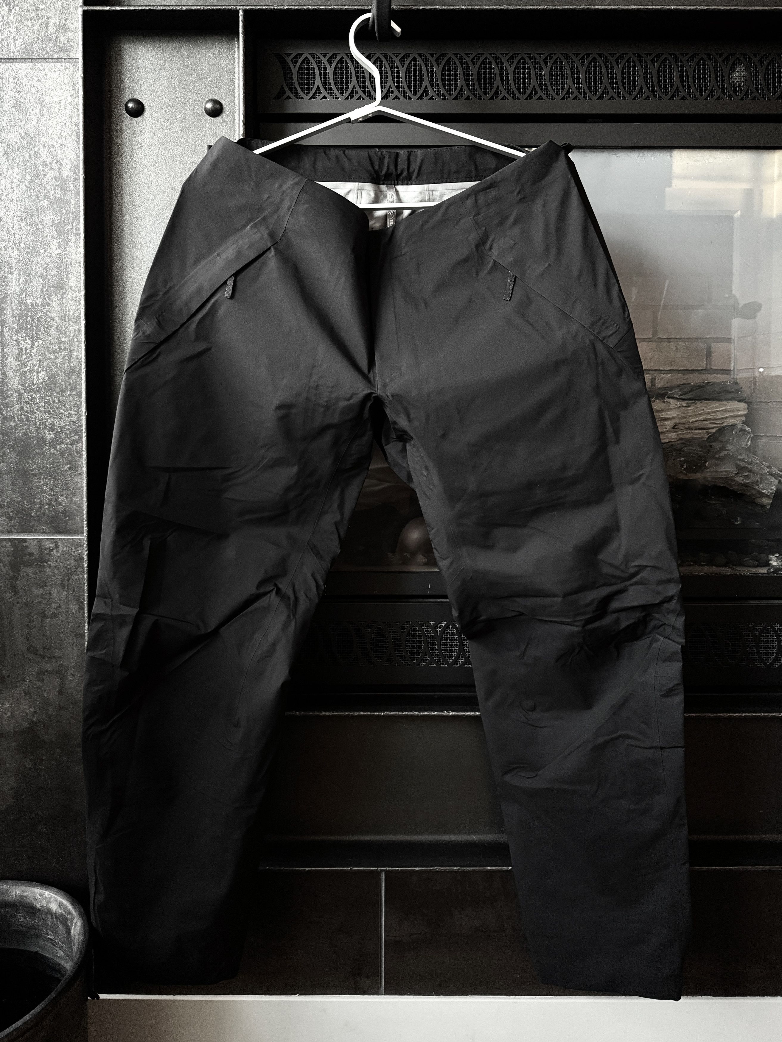 パンツ ARC'TERYX VEILANCE SEQUENT LT PANT ARC'TERYX ARC'TERY-X VEILANCE SEQUENT LT PANT- BLACK - SIZE 32 | eBay