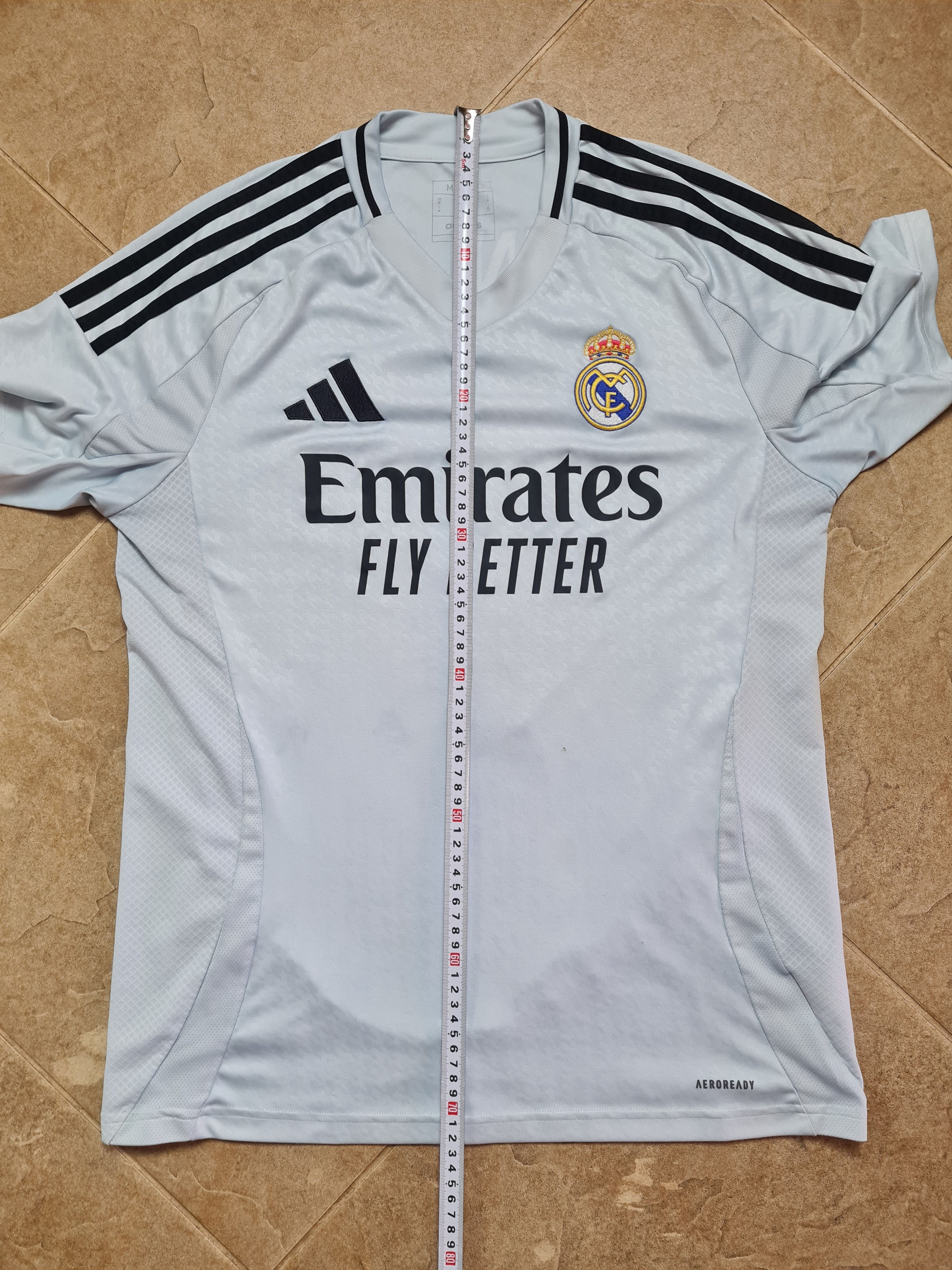 Adidas Adidas Real Madrid Home 24/25 Soccer Jersey Vini Jr 7 IU5011 Size US M / EU 48-50 / 2 - 5 Thumbnail