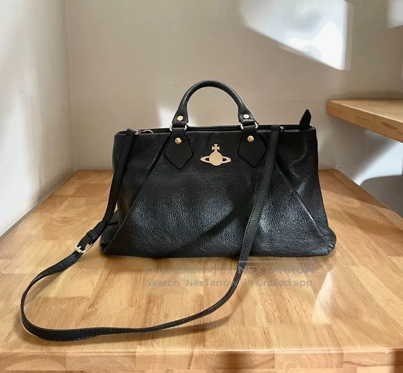 Vivienne Westwood Vivienne Westwood size os Black handbag, also available as Size ONE SIZE - 3 Thumbnail