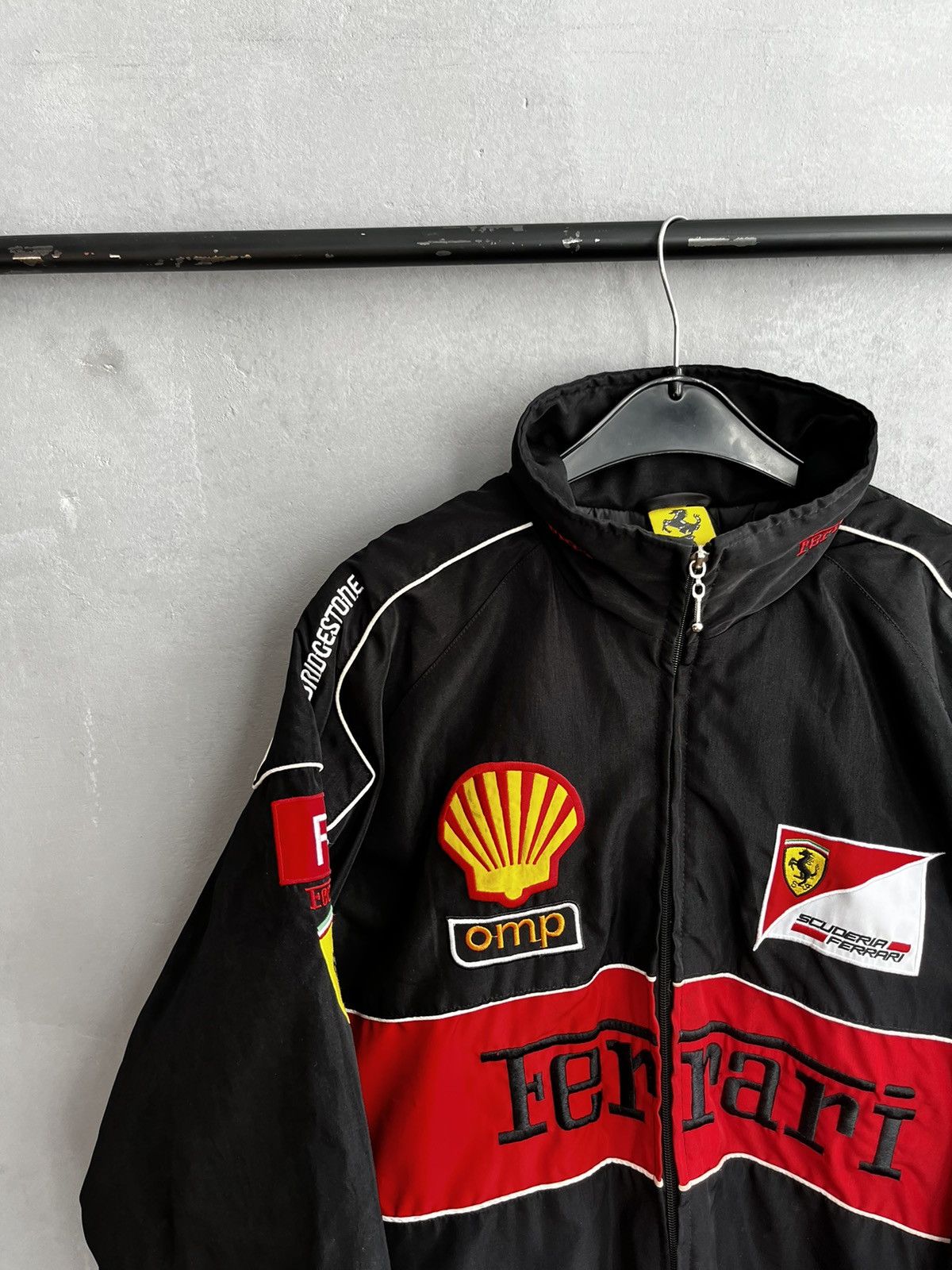 Ferrari × Vintage Vintage Ferrari Racing Bomber Jacket 90s Rare Vodafone Size US XL / EU 56 / 4 - 4 Thumbnail