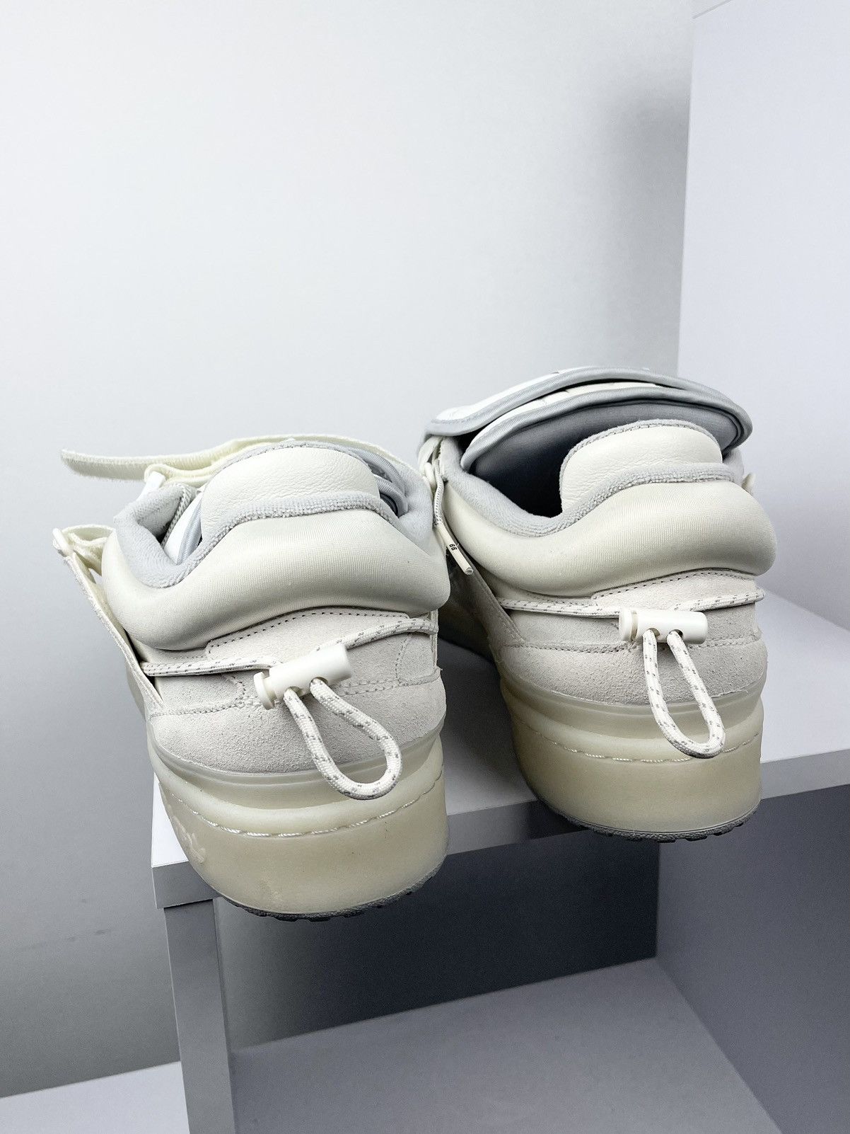 Adidas Adidas x Bad Bunny 🐰 Forum Buckle Low Bad Bunny Sneakers Size US 12 / EU 45 - 5 Thumbnail