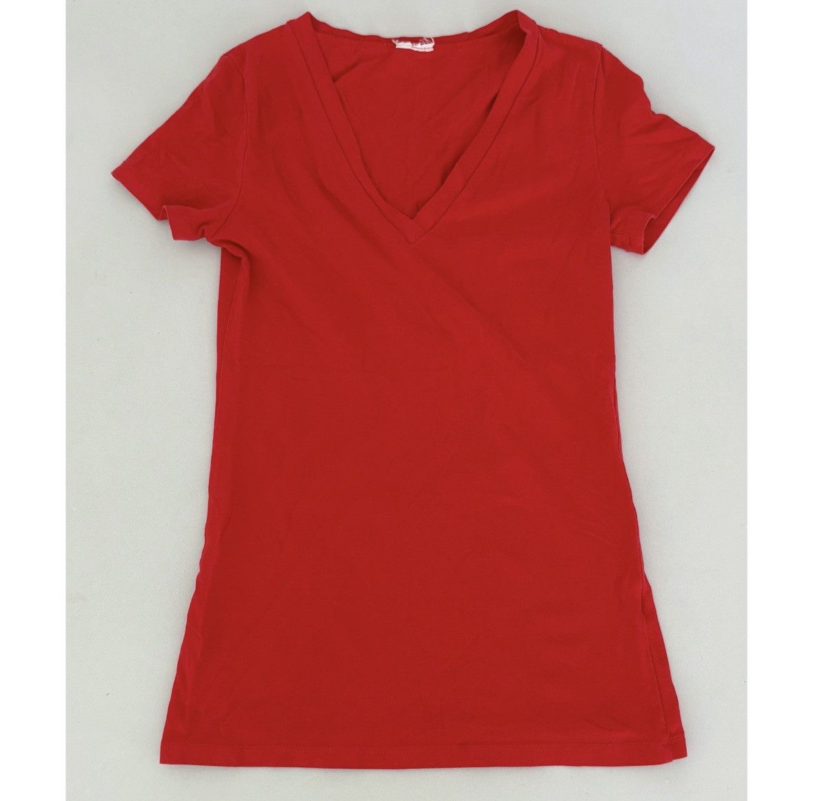 Japanese Brand Red Solid V-Neck Short Sleeve Shirt Top Blouse Tee Size S ❤️✨ Size S / US 4 / IT 40 - 2 Thumbnail