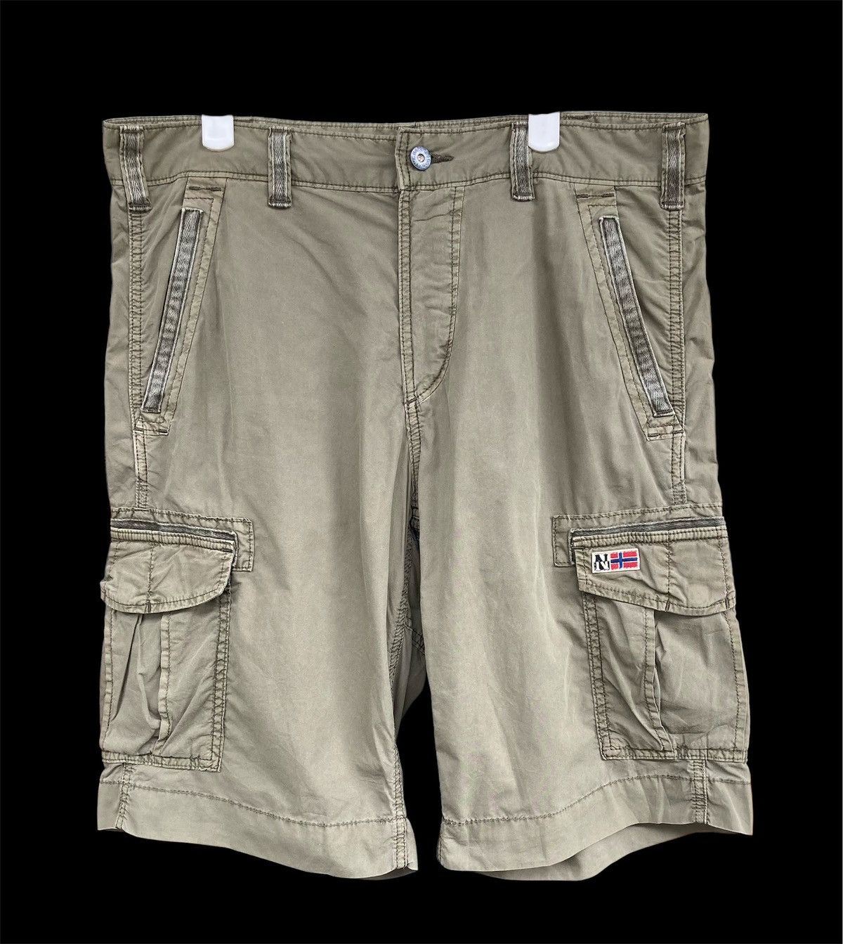 Napapijri Napapijri Shorts Pants 6 Pocket Size US 32 / EU 48 - 1 Thumbnail