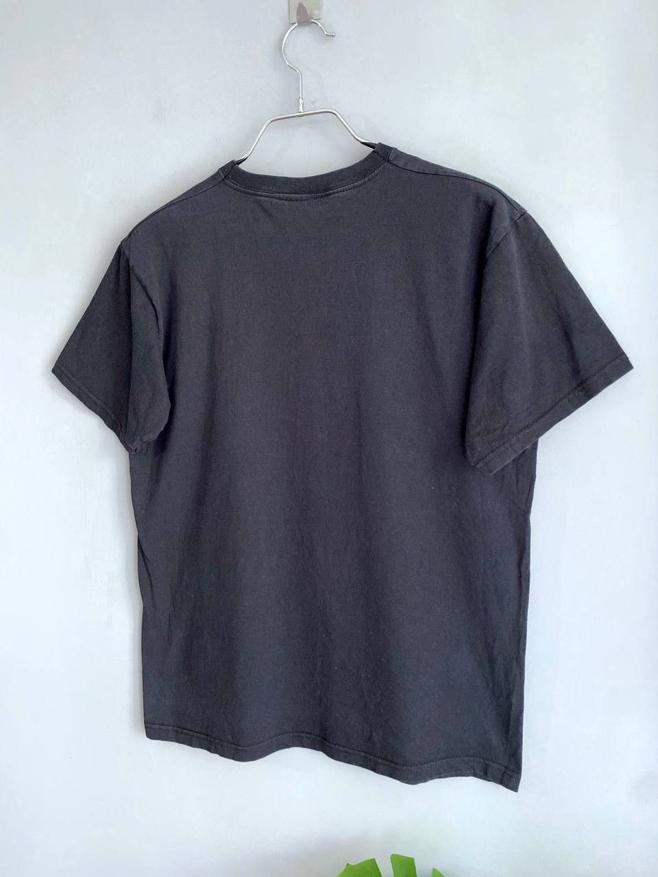 Fruit Of The Loom Vintage 00s Anime T-Shirt One Piece Monkey D Luffy, Size S-M Size US M / EU 48-50 / 2 - 8 Thumbnail