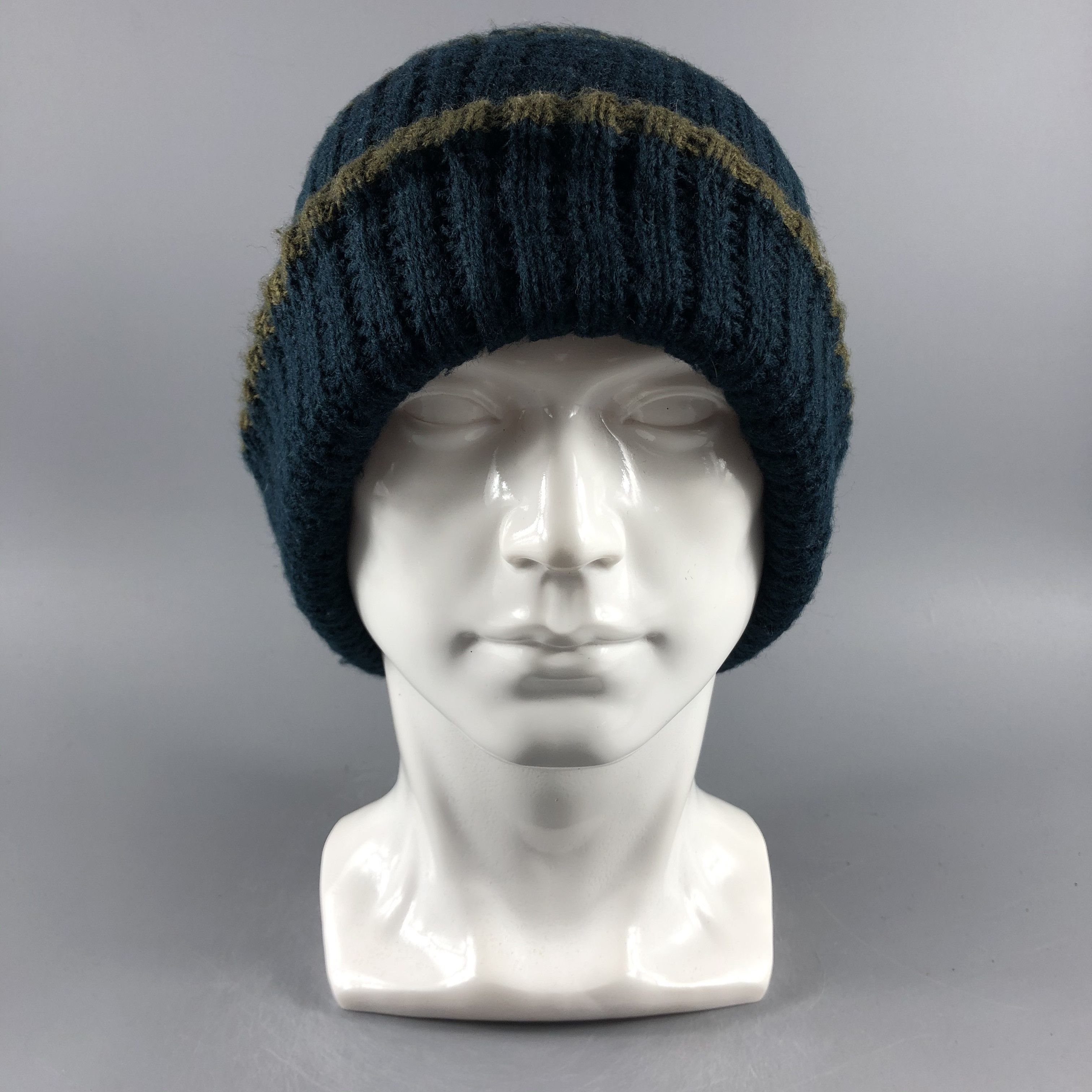image of Vintage Point Square Beanie Snow Hat Snow Cap -D338, Men's