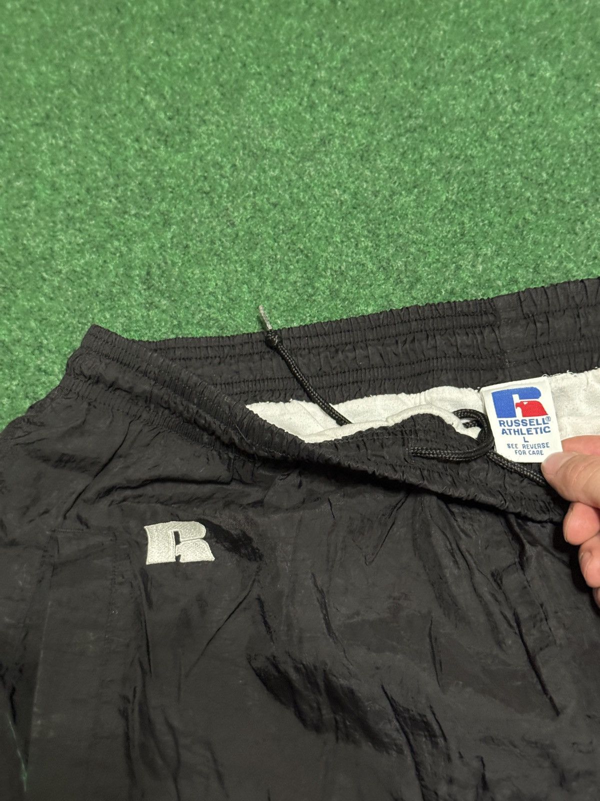 Russell Athletic Vintage 90s Russell Athletic Baggy Black Swishy Lrg Pants Size US 34 / EU 50 - 2 Thumbnail