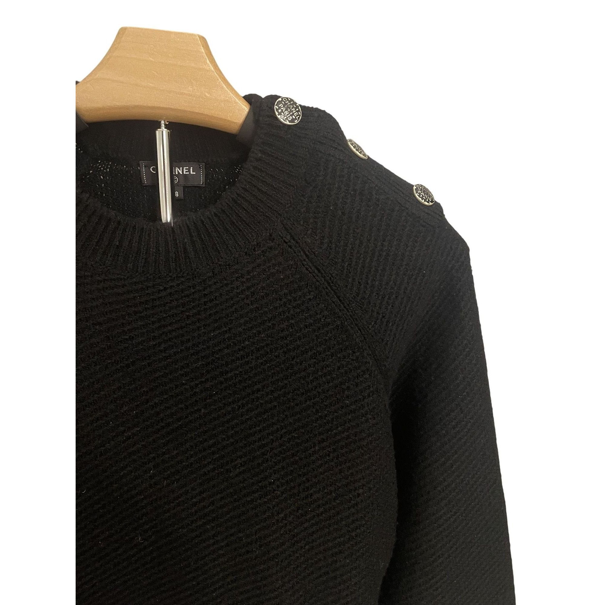 Chanel Chanel Black Wool Sweater With Silver Button Details On Shou Size XS / US 0-2 / IT 36-38 - 5 Thumbnail