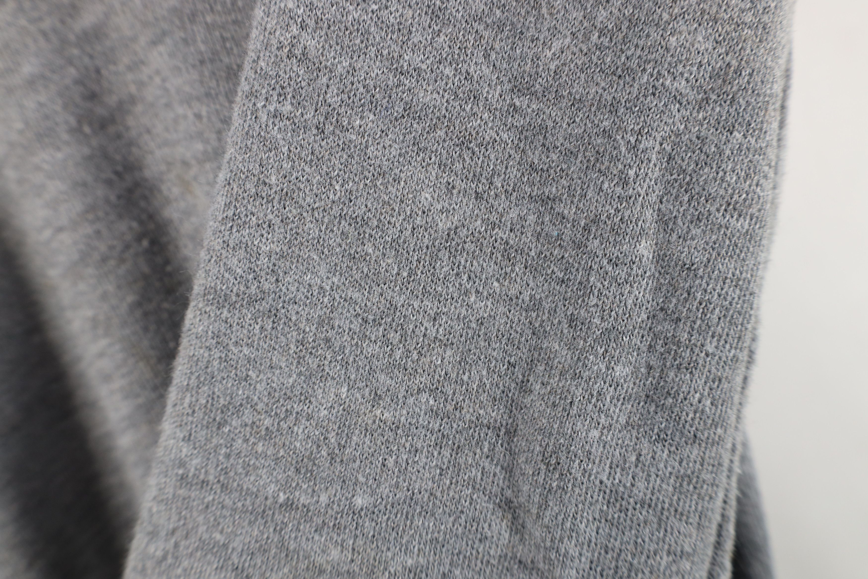 Vintage Vintage 70s Streetwear Knit V-Neck Sweater Heather Gray USA Size US XL / EU 56 / 4 - 4 Thumbnail