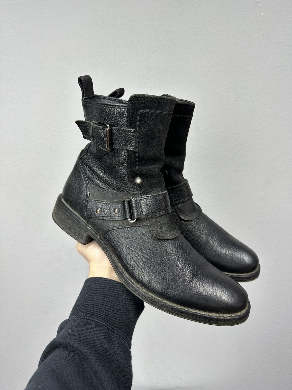 Ecco AS 98 Vibe Artisan Black Leather Side Zip Ankle Biker Boots Size US 9 / EU 42 - 1 Thumbnail