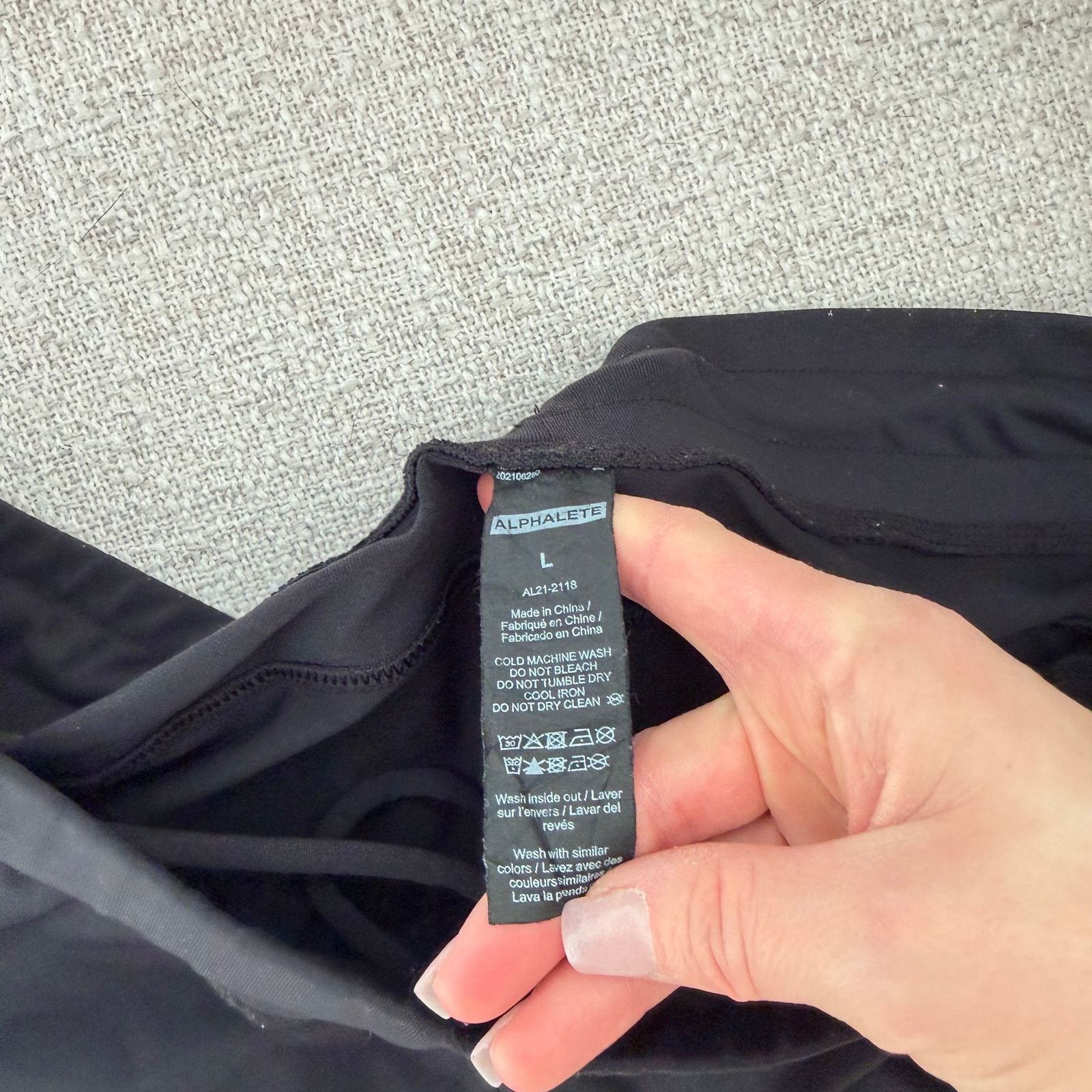 Alphalete Athletics Alphalete Black Joggers Sz L Size US 29 - 4 Thumbnail