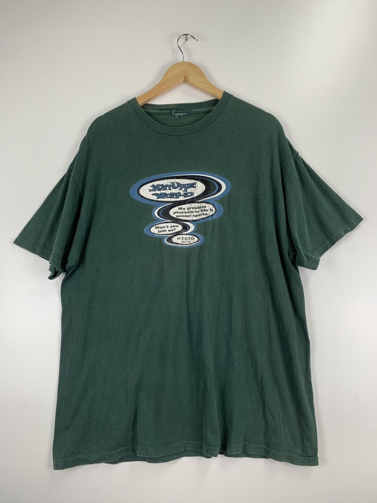 Vintage Vintage Nature World Tee Size US L / EU 52-54 / 3 - 2 Thumbnail