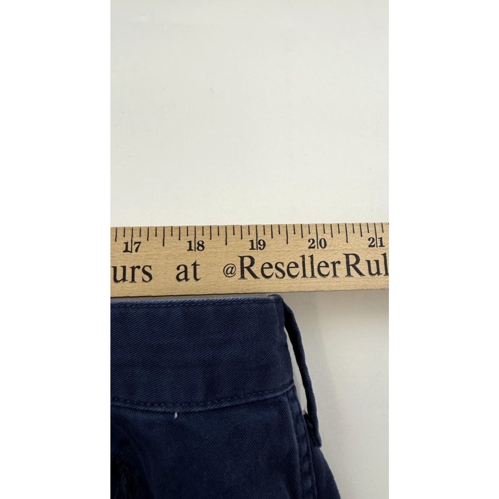 Polo Ralph Lauren Polo Ralph Lauren Shorts Mens 40 Relaxed Fit Chino Casual Navy Blue 9 in Inseam Cotton Breathable Pockets Front Flat Front Vintage No Womens Mens Size US L / EU 52-54 / 3 - 8 Thumbnail