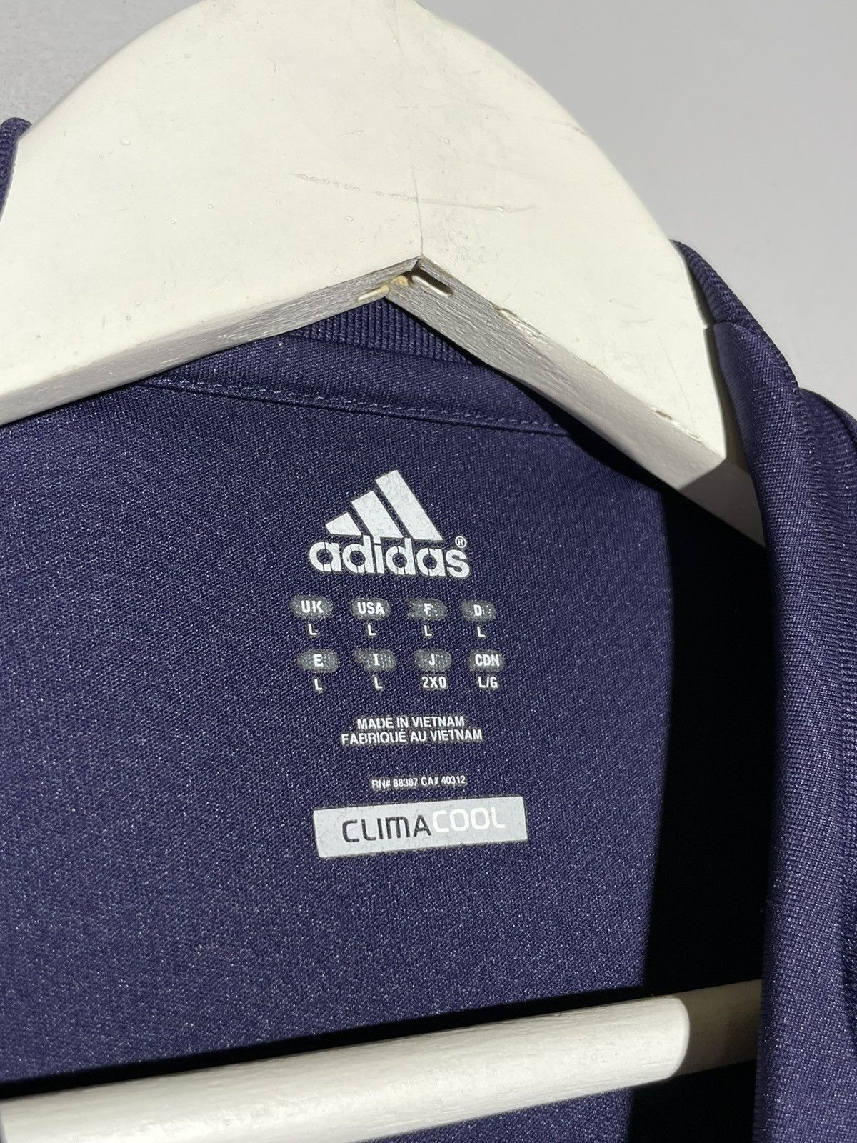 Adidas Real Madrid Adidas 2012/13 Away Football Shirt Size US L / EU 52-54 / 3 - 13 Thumbnail
