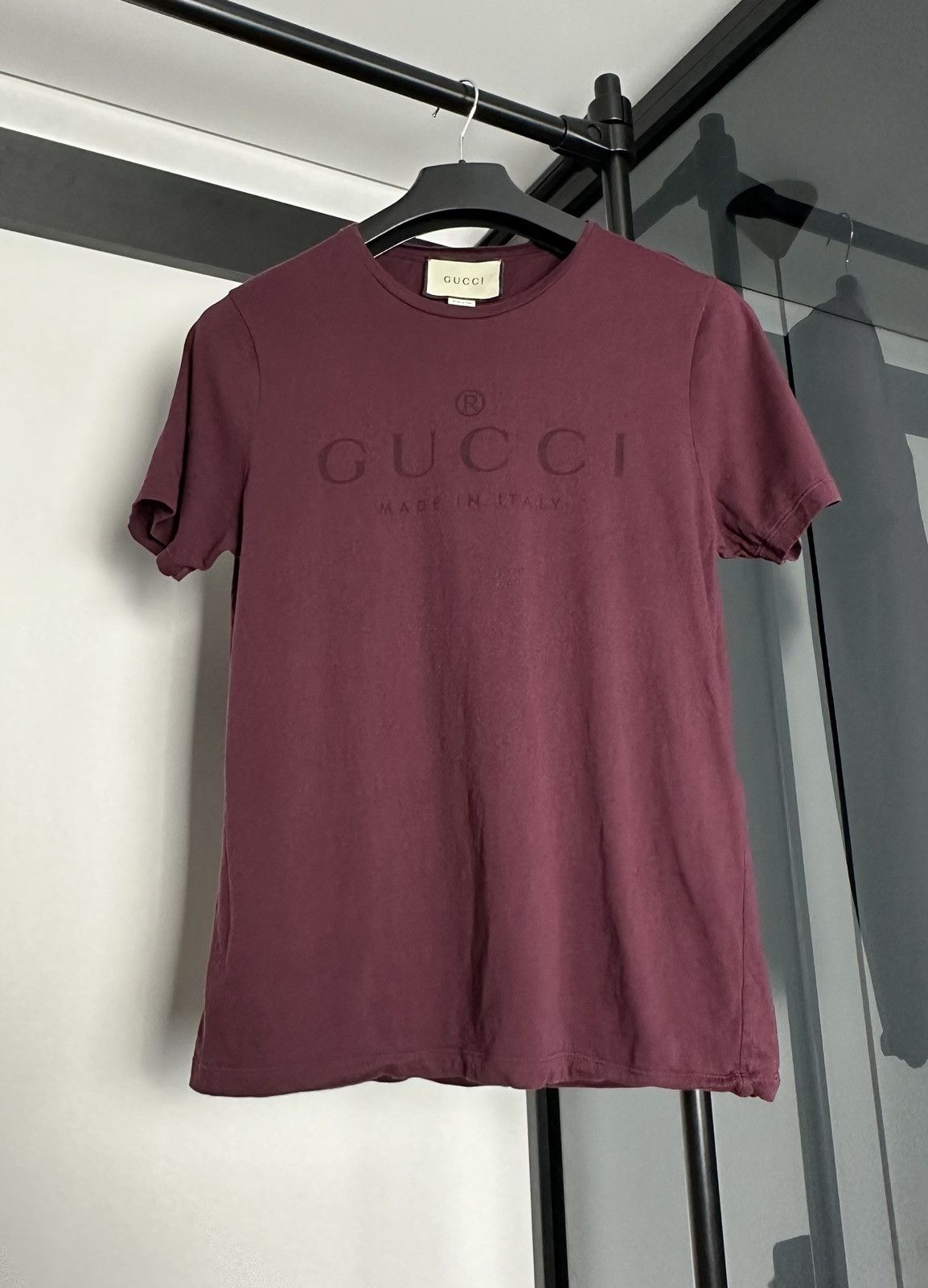 image of Gucci Big Logo T Shirt Tee Size M in Burgundy, Men's