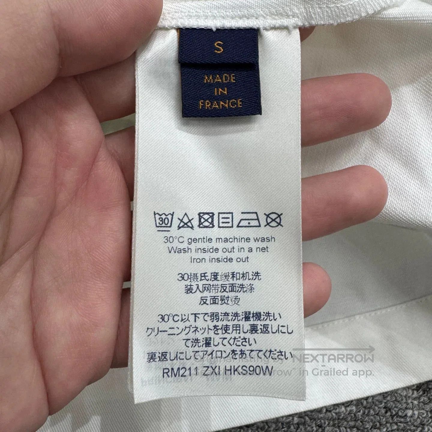 Louis Vuitton Louis Vuitton LV Doll Short-Sleeve Shirt. Size US S / EU 44-46 / 1 - 3 Thumbnail