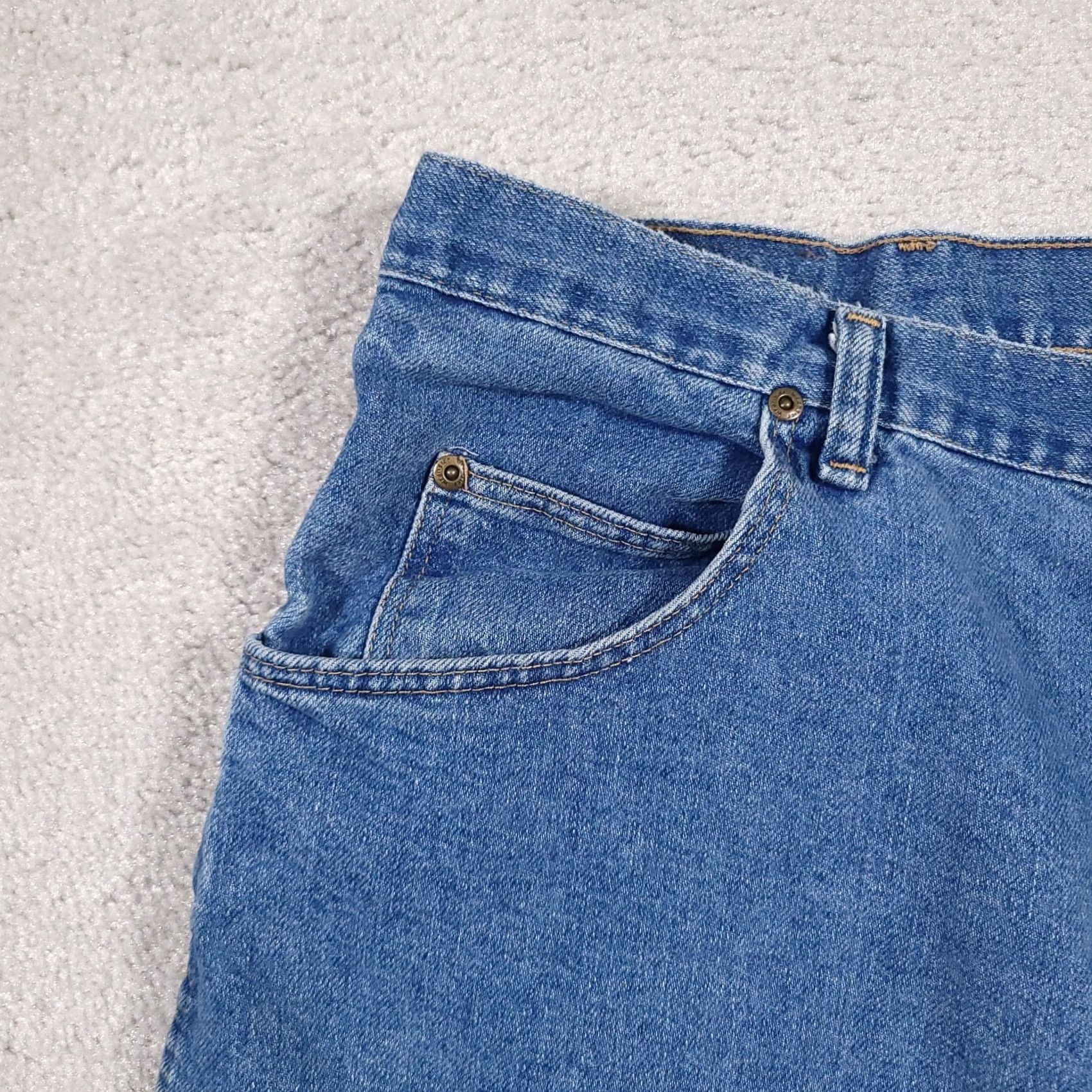 Wrangler Wrangler Denim Jean Shorts Mens 42 Raw Hem 9" Inseam Blue Casual Workwear Outdoor American Size US 42 / EU 58 - 4 Thumbnail