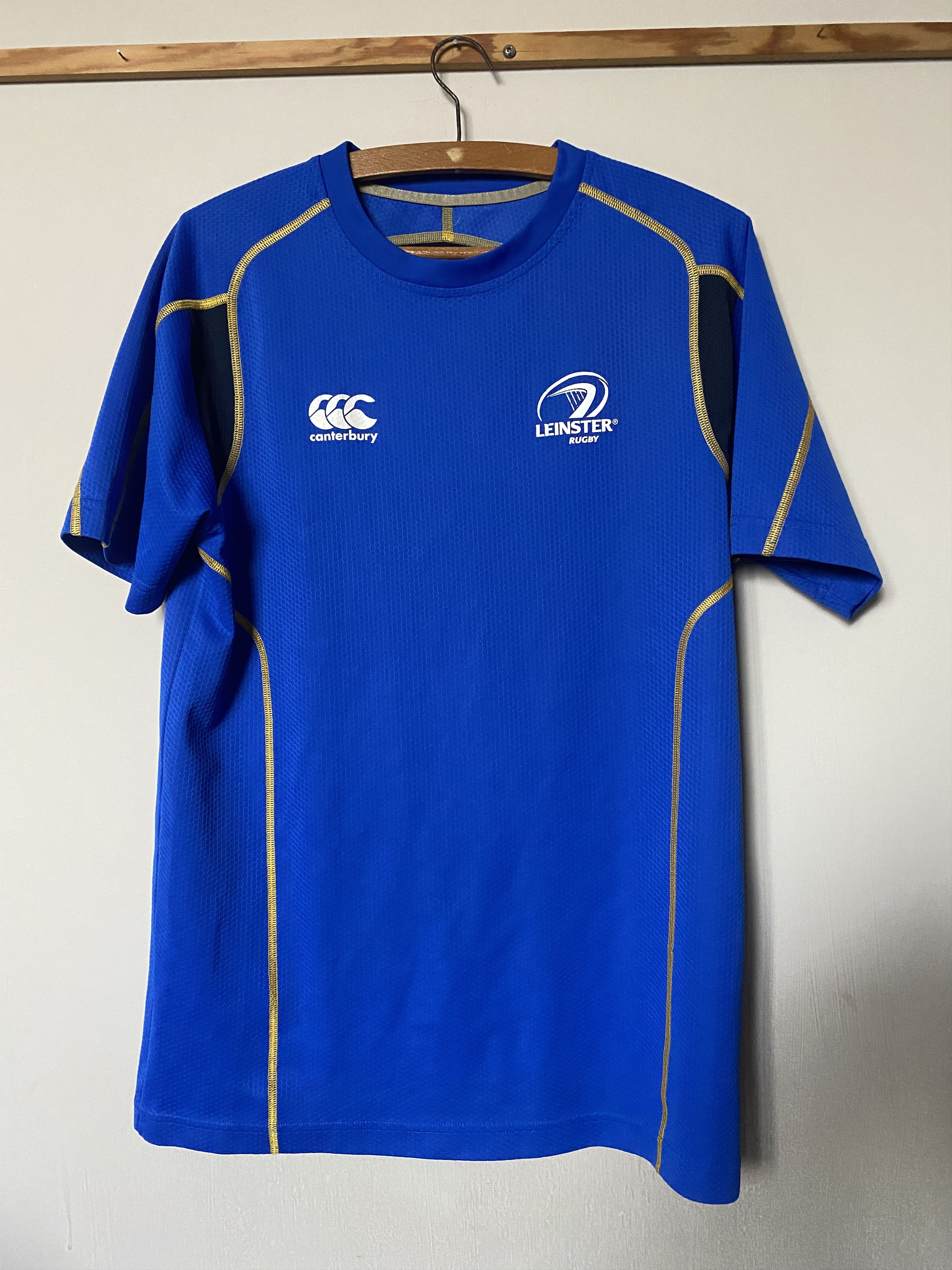 Canterbury of New Zealand Rugby LEINSTER RUGBY - training - Canterbury - M - UNIQUE Size US M / EU 48-50 / 2 - 1 Thumbnail