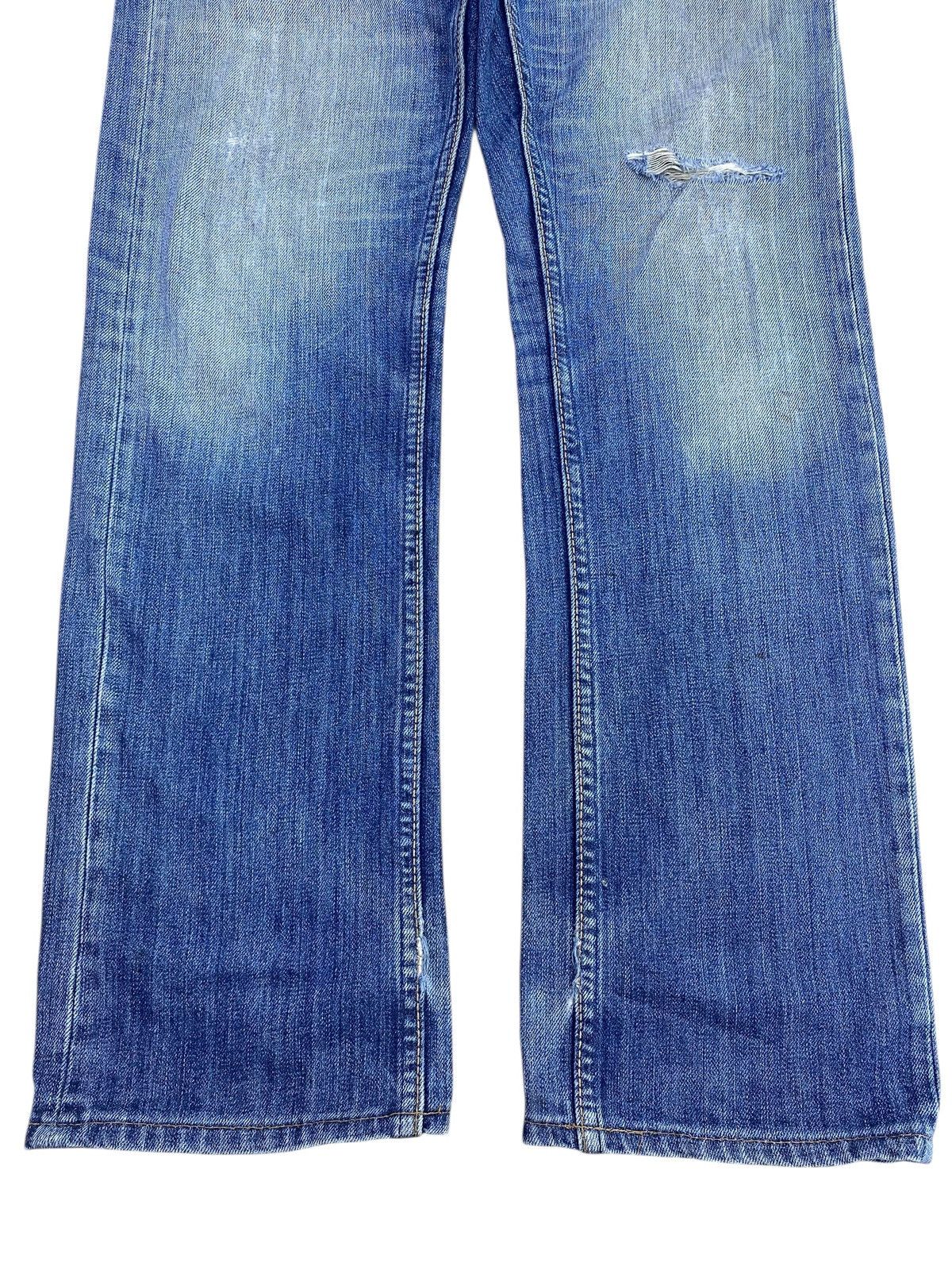 Levi's Levi’s Whiskers Faded Blue Wash Style Loose Jeans Size US 29 - 9 Thumbnail