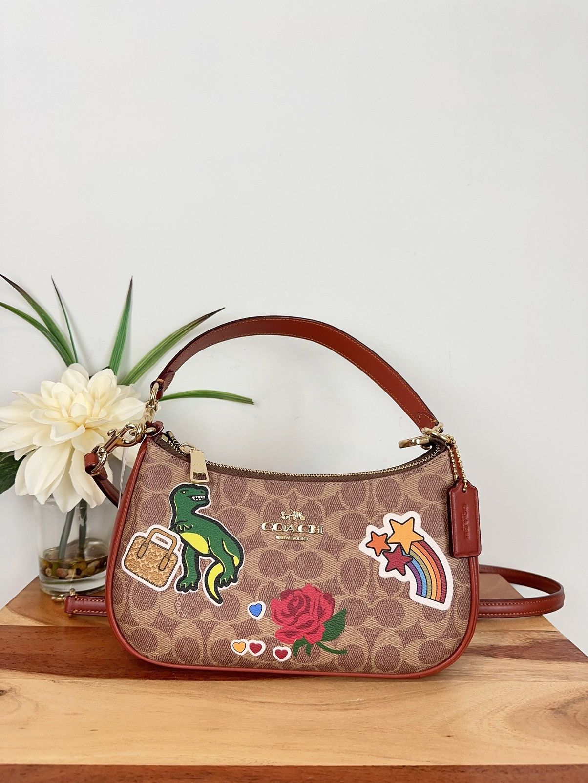 Coach NWT Coach Teri Shoulder Bag With Sticker Print Size ONE SIZE - 2 Thumbnail