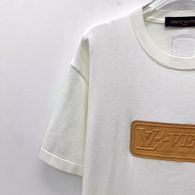 Louis Vuitton Louis Vuitton 25 White Badge Cotton Crew Neck Short Sleeve Size US M / EU 48-50 / 2 - 3 Thumbnail