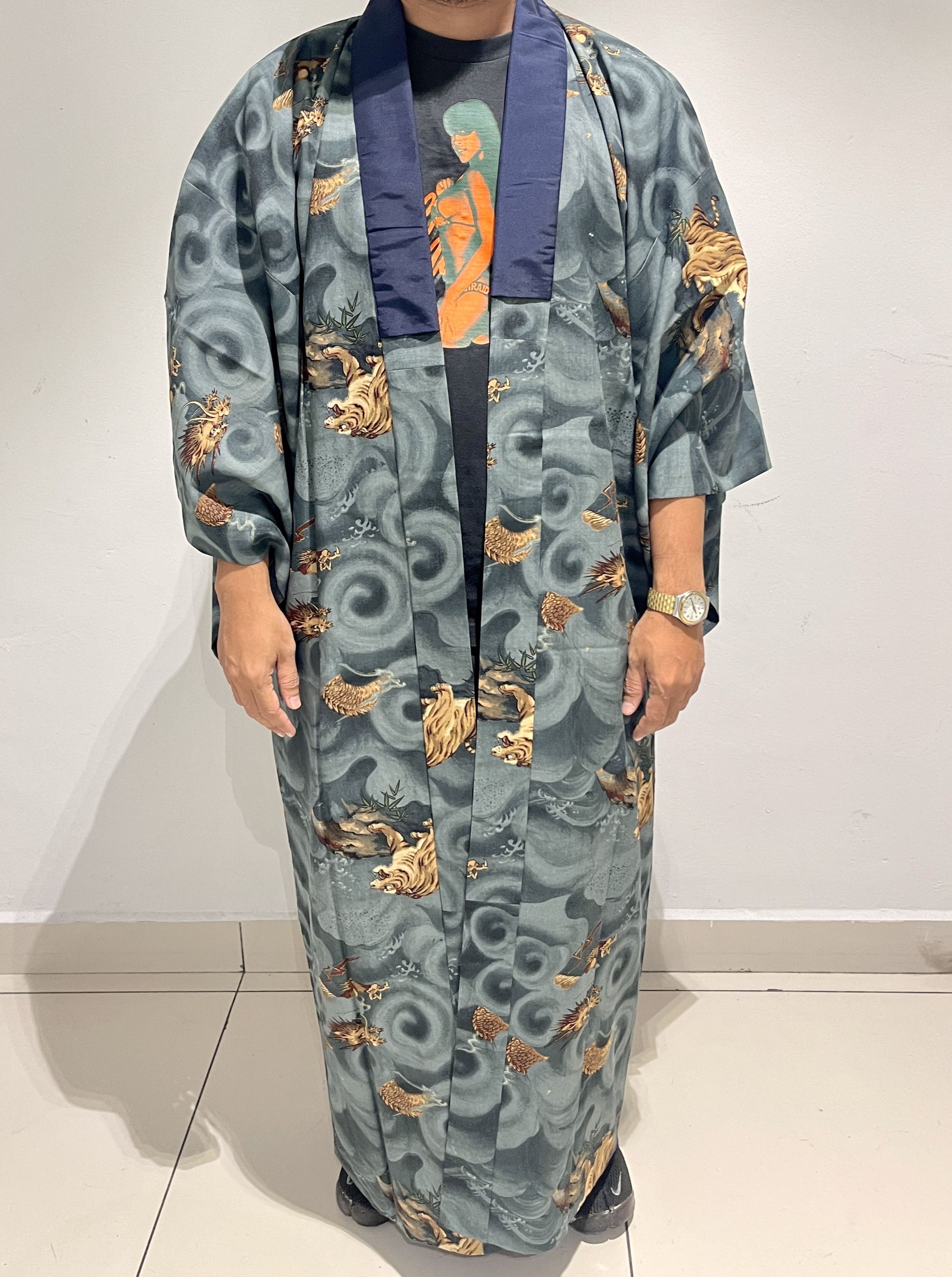 Other SILK KIMONO TIGER&DRAGON FULL PRINT Size US M / EU 48-50 / 2 - 1 Thumbnail