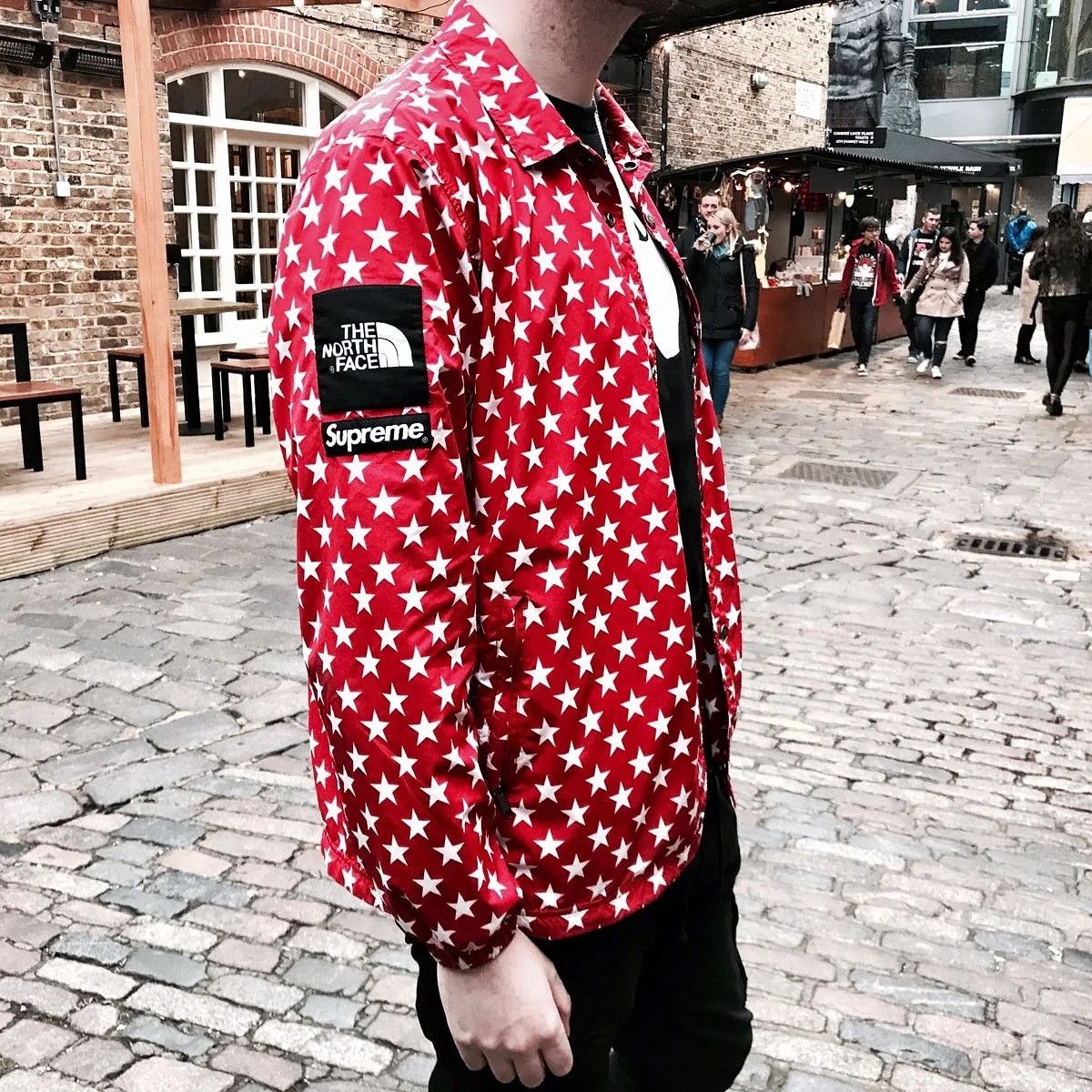 Supreme × The North Face Supreme The North Face SS15 Red Star Coach Jacket Size US XL / EU 56 / 4 - 12 Thumbnail