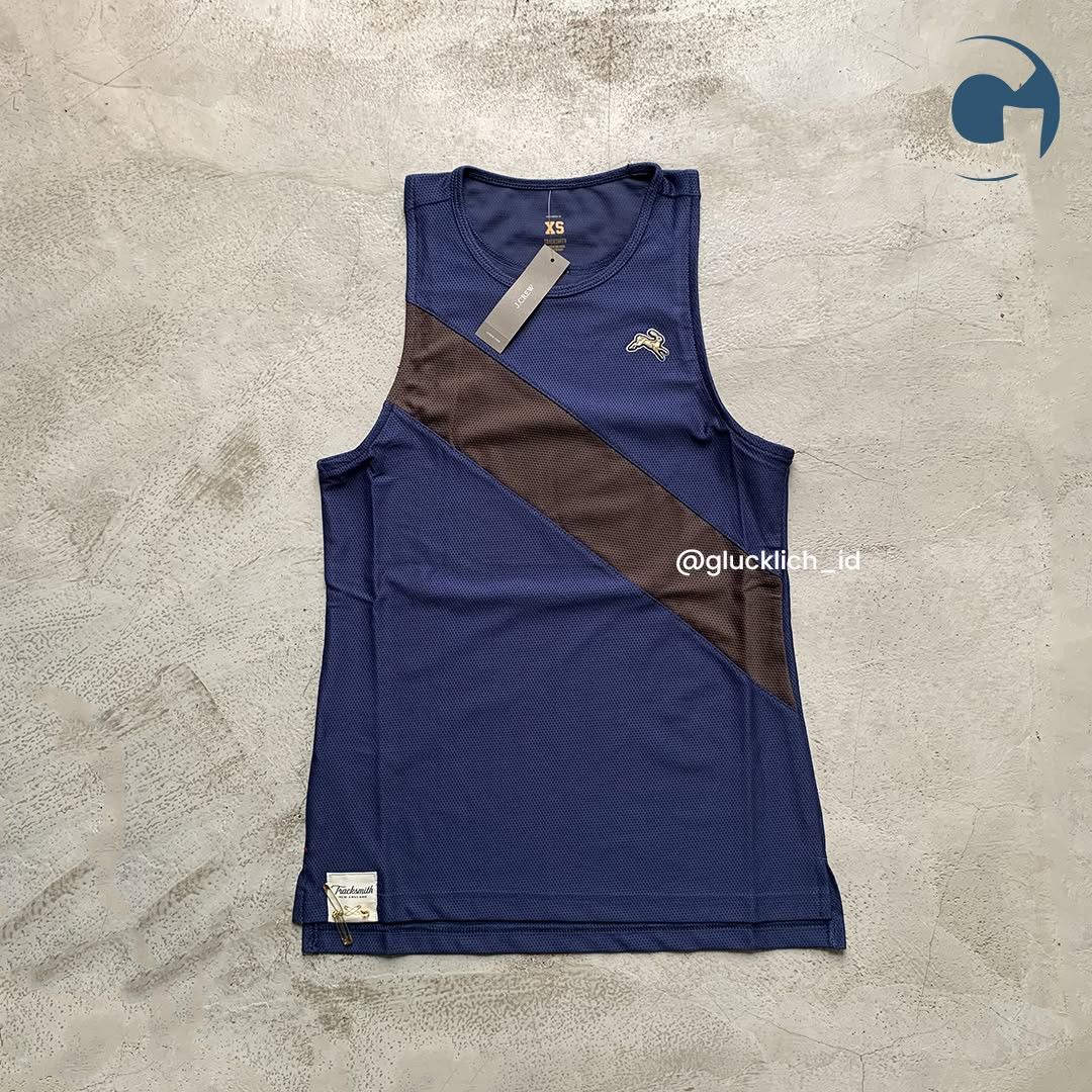 Tracksmith New England Tracksmith, Women Van Cortlandt Singlet J.Crew in Navy Size US XS / EU 42 / 0 - 2 Thumbnail