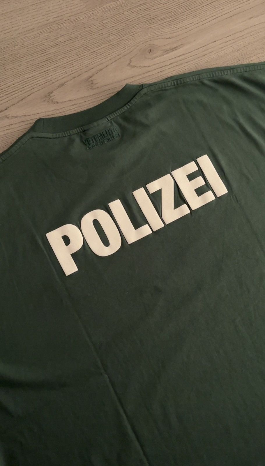 Vetements Vetements Polizei T-Shirt Size US M / EU 48-50 / 2 - 3 Thumbnail