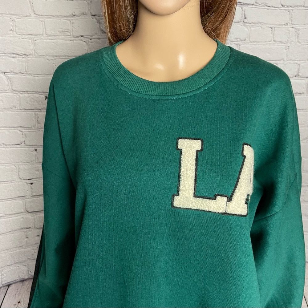 Zara NWT New Zara Green LA Boxy Sweatshirt Size L Size L / US 10 / IT 46 - 2 Thumbnail